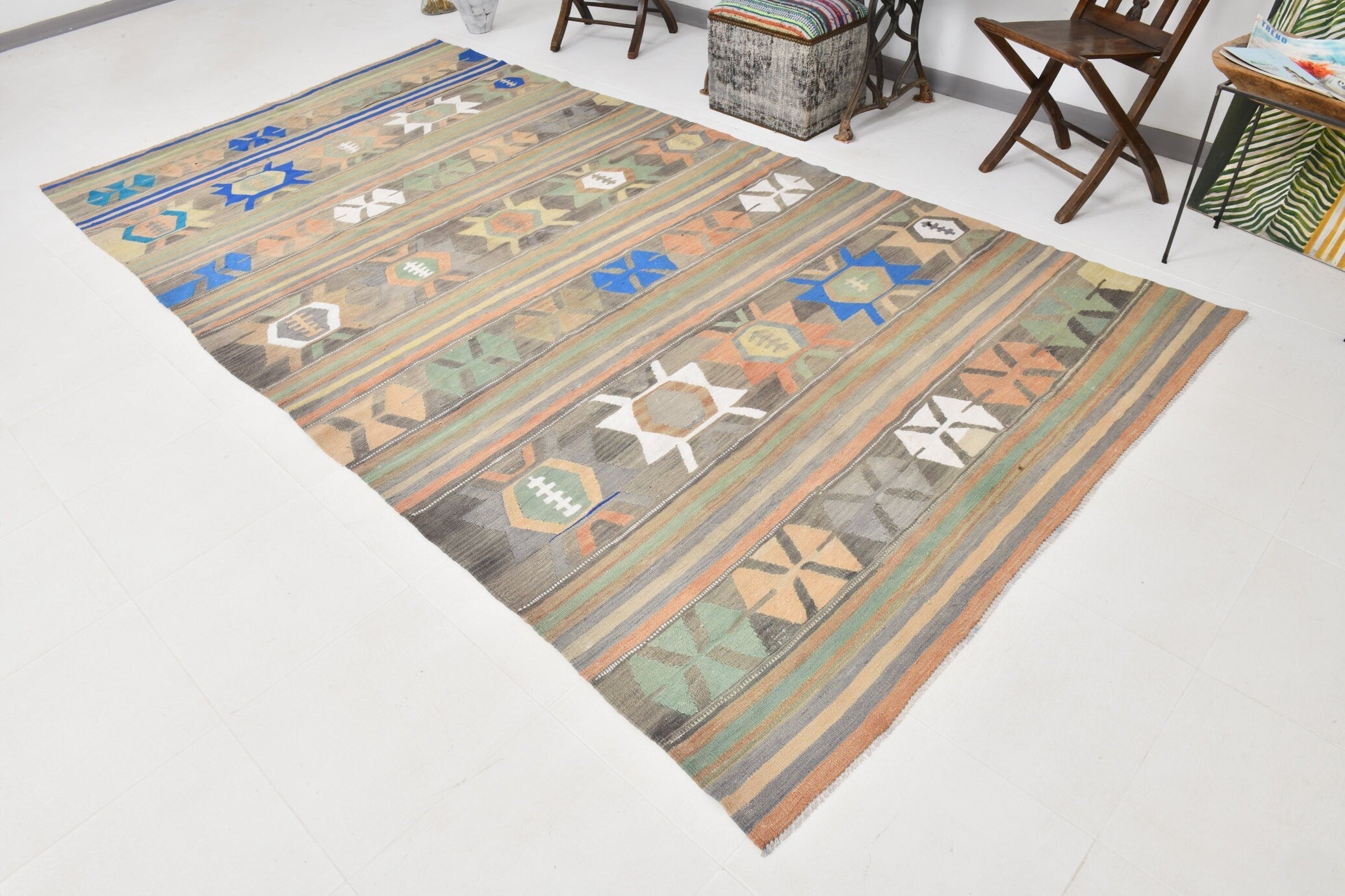 Vintage Kilim Anatolian 6’1’’ x 11’5’’ ft