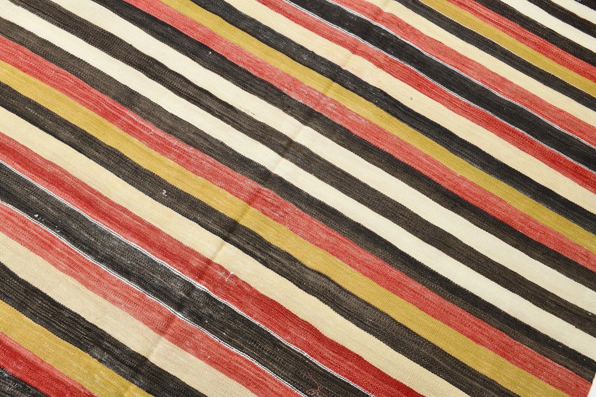 Vintage Kilim Anatolian 6'1" x 8'12" ft