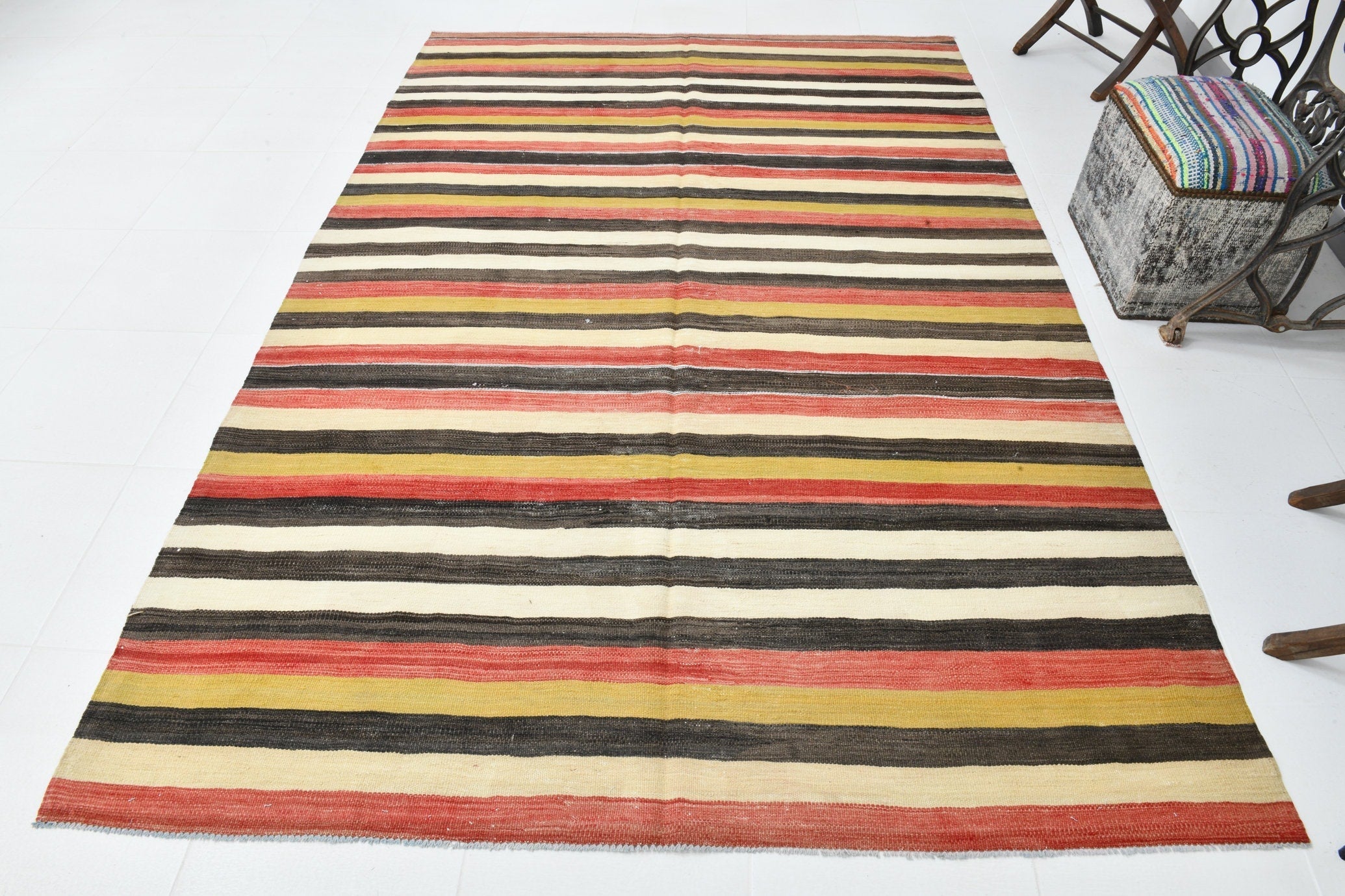 Vintage Kilim Anatolian 6'1" x 8'12" ft