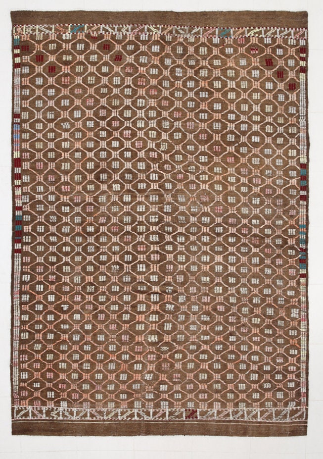 Vintage Kilim Anatolian 6’10’’ x 9’9’’ ft