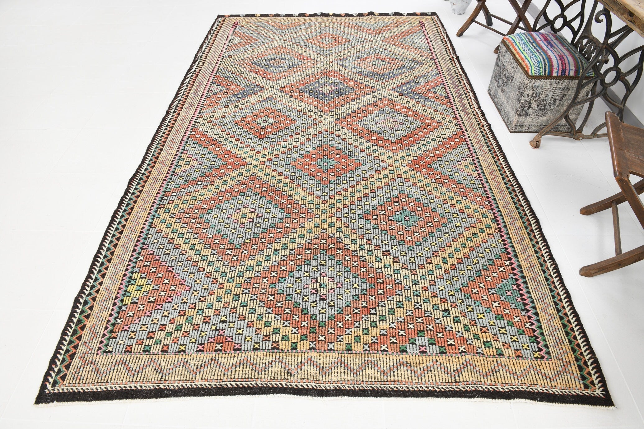 Vintage Kilim Anatolian 6’2’’ x 10’8’’ ft