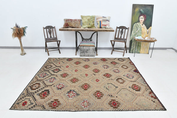 Vintage Kilim Anatolian 6’7’’ x 7’10’’ ft