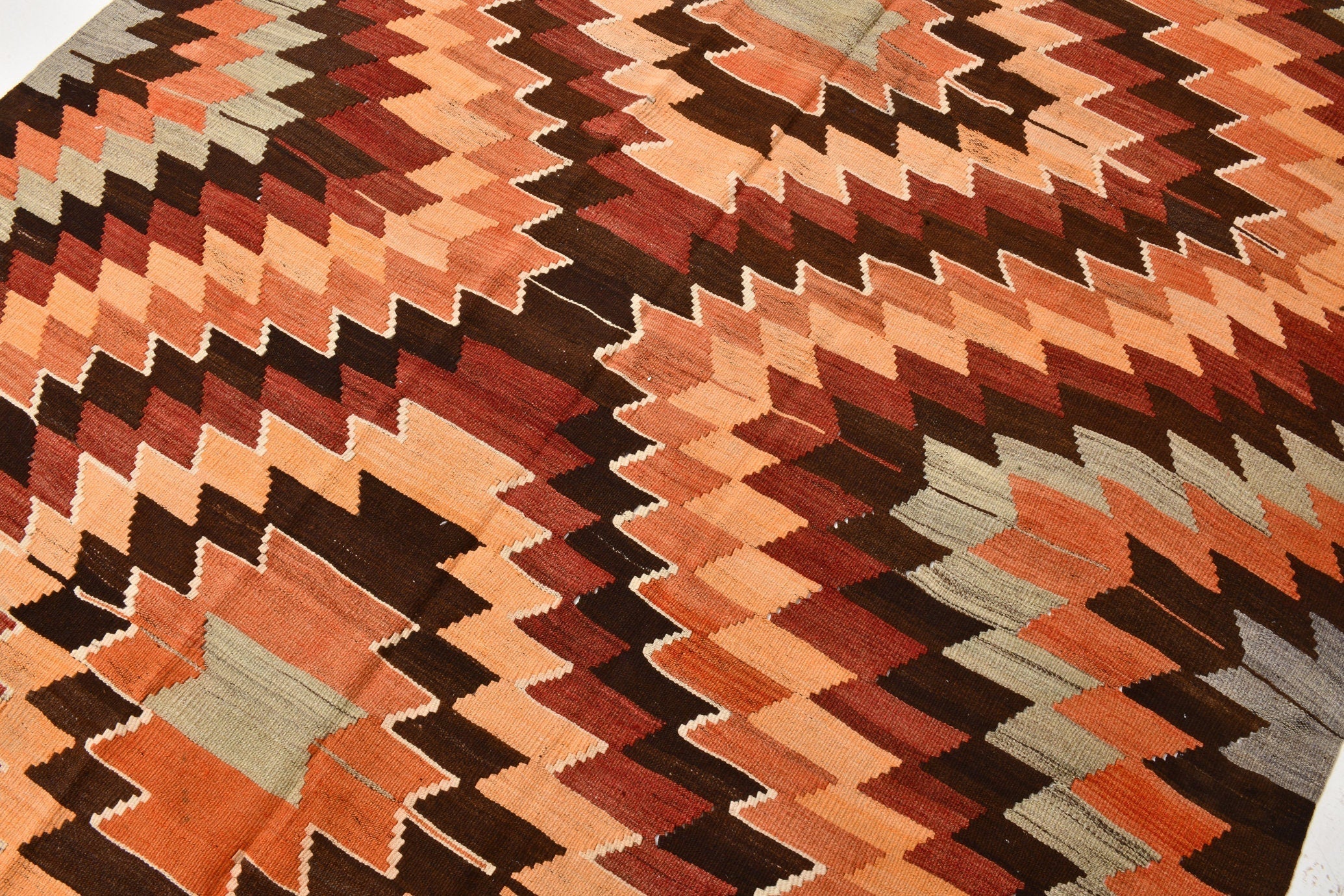 Vintage Kilim Anatolian 6'7" x 9'7" ft