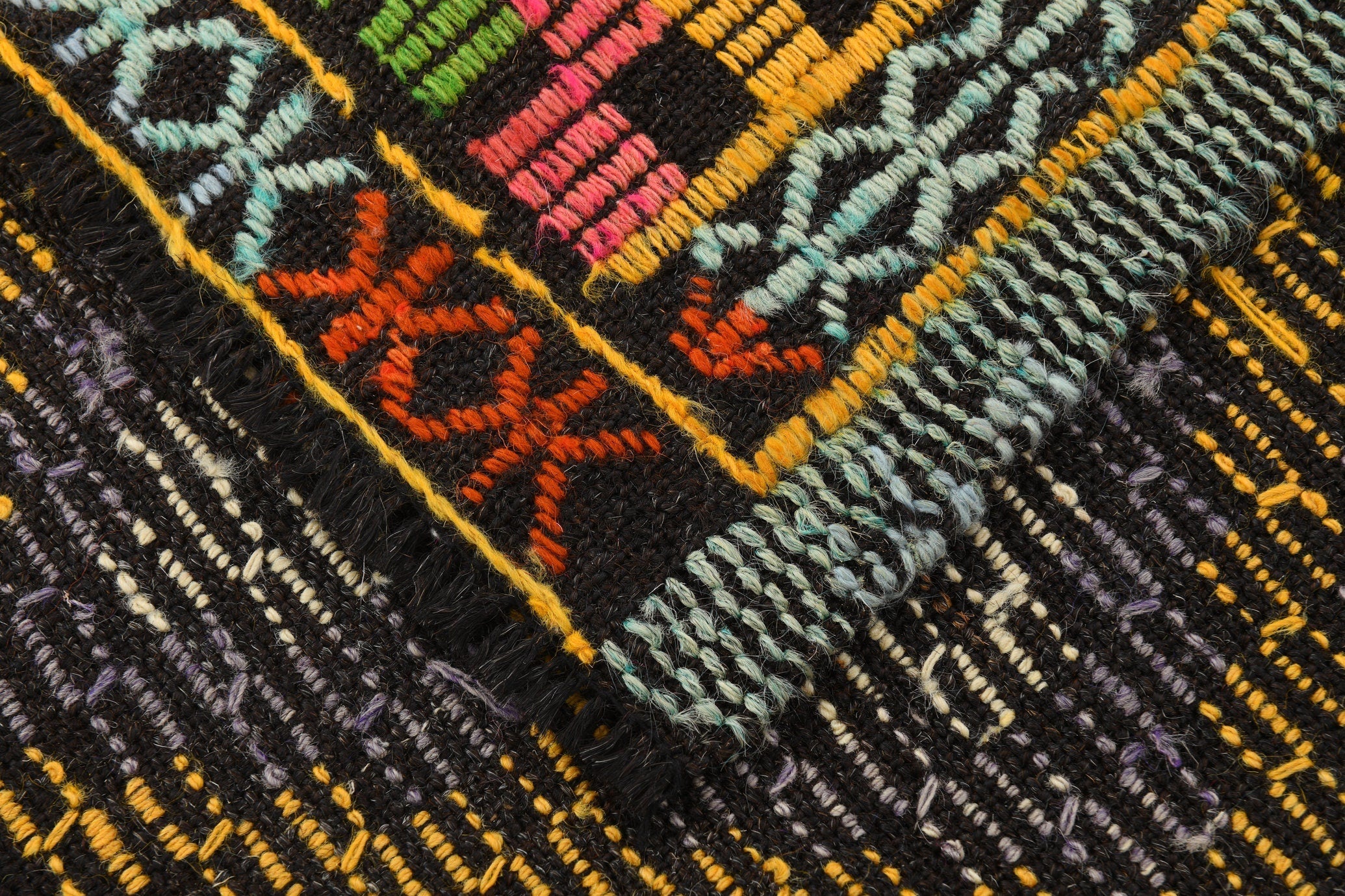 Vintage Kilim Anatolian 7’1’’ x 8’8’’ ft