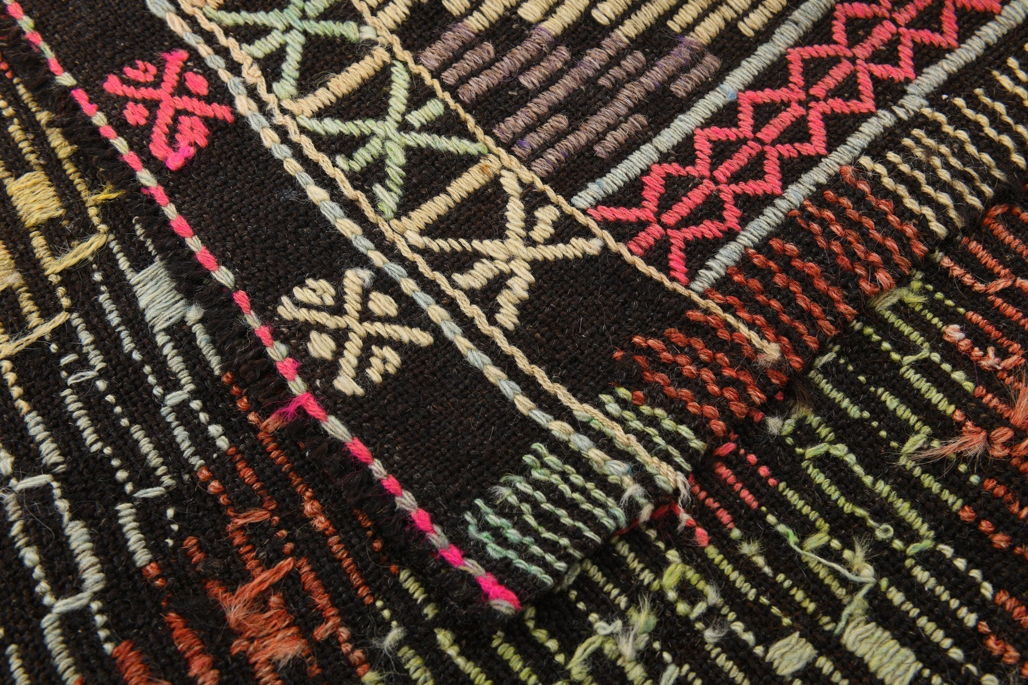 Vintage Kilim Anatolian 7'2" x 9'0" ft