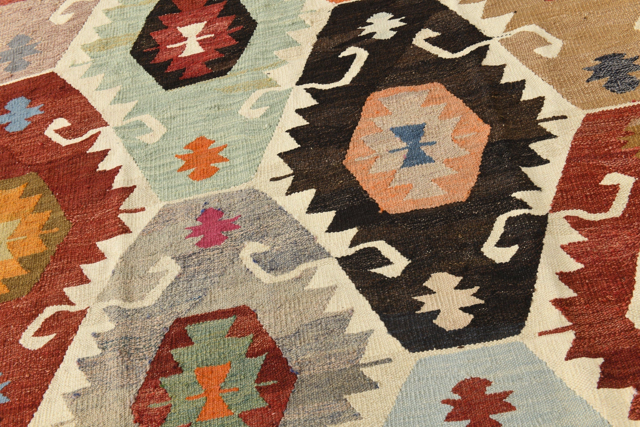 Vintage Kilim Anatolian 8’11’’ x 12’7’’ ft