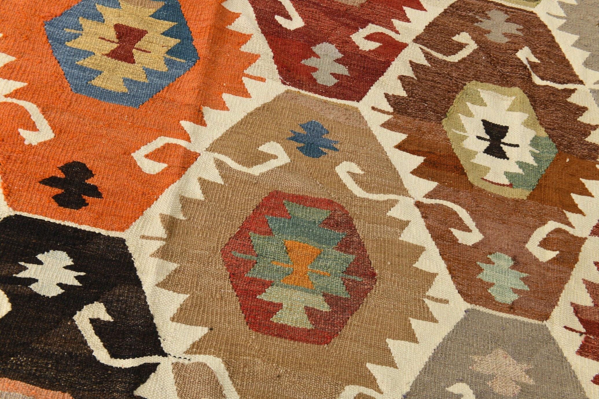 Vintage Kilim Anatolian 8’11’’ x 12’7’’ ft