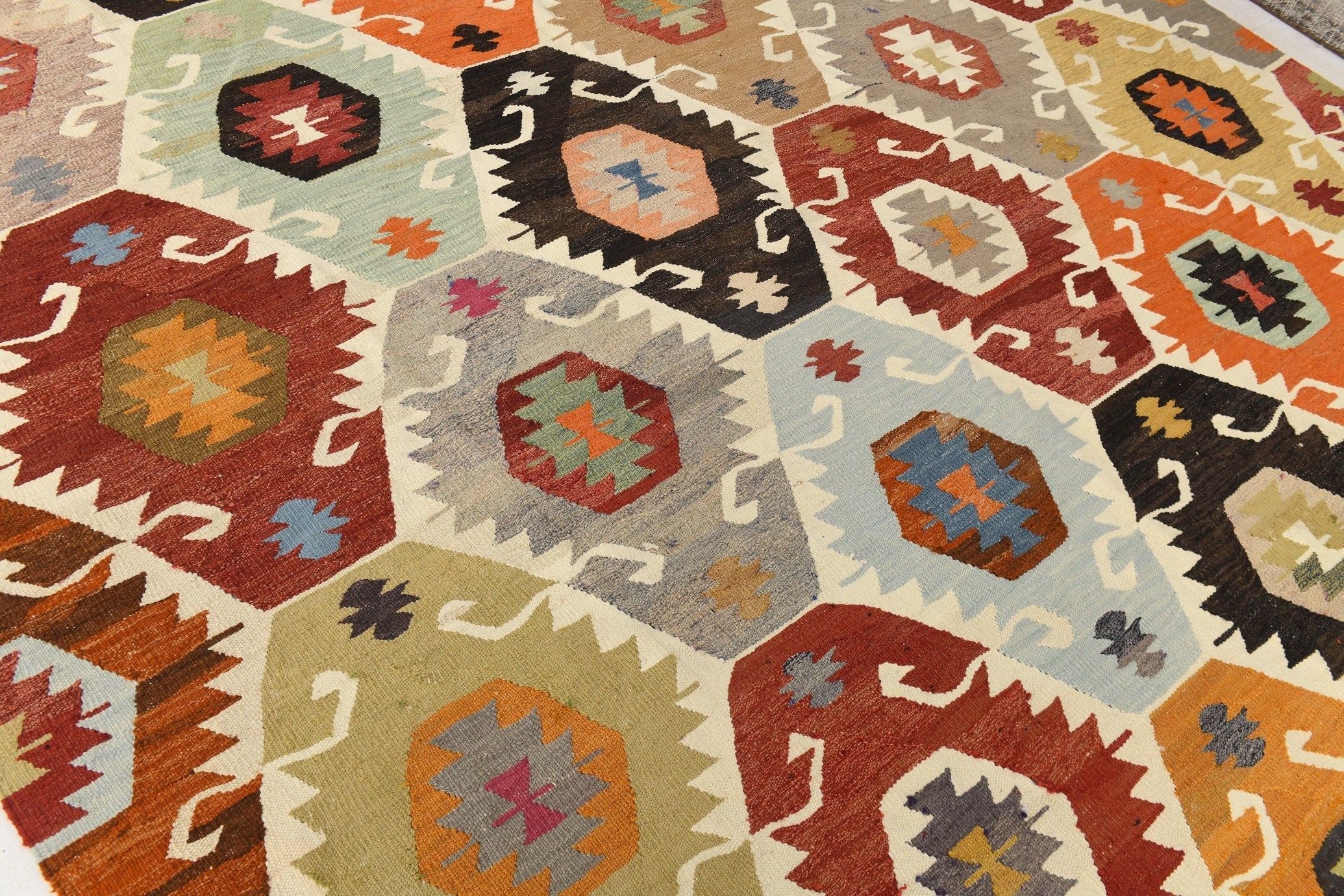 Vintage Kilim Anatolian 8’11’’ x 12’7’’ ft