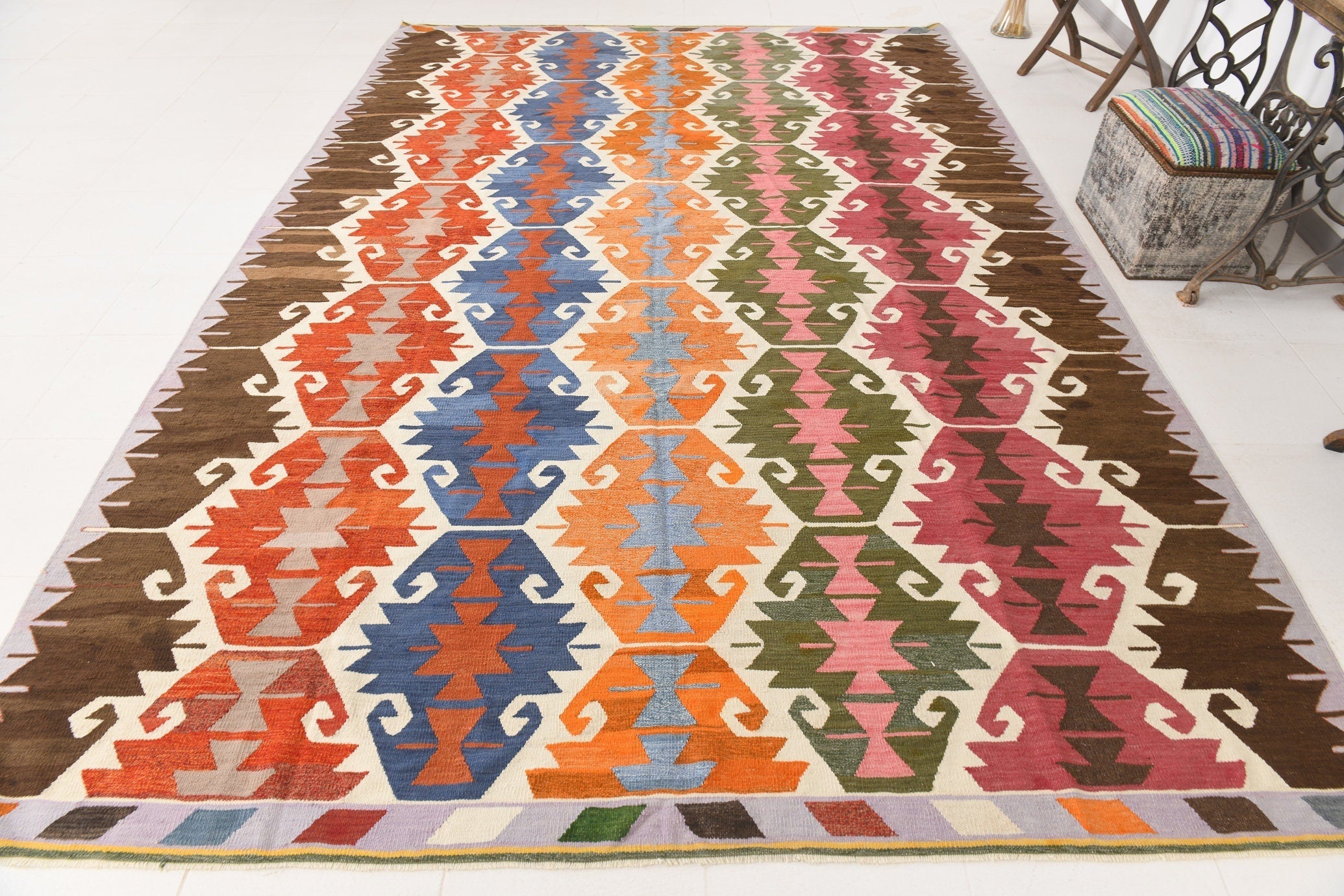 Vintage Kilim Anatolian 8’4’’ x 12’1’’ ft