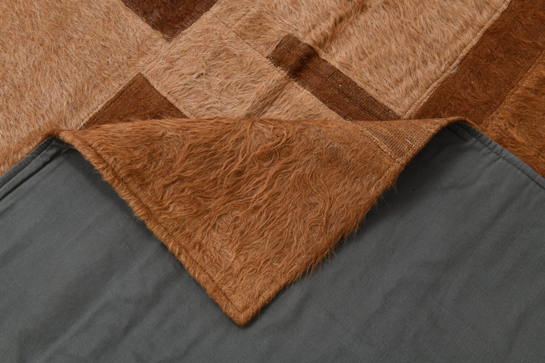 Vintage Kilim Angora Wool 5’10’’ x 8’4’’ ft
