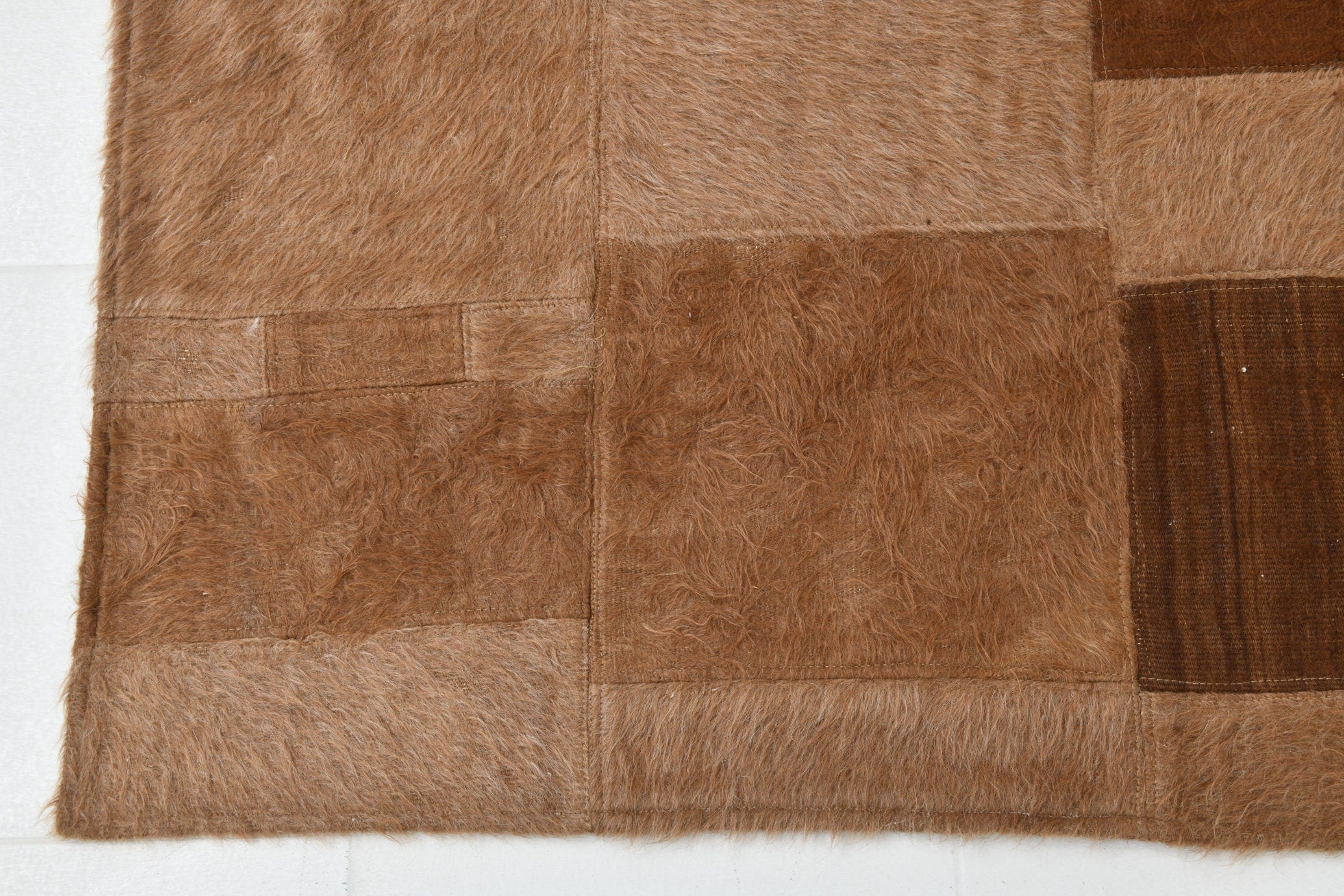 Vintage Kilim Angora Wool 5’10’’ x 8’4’’ ft