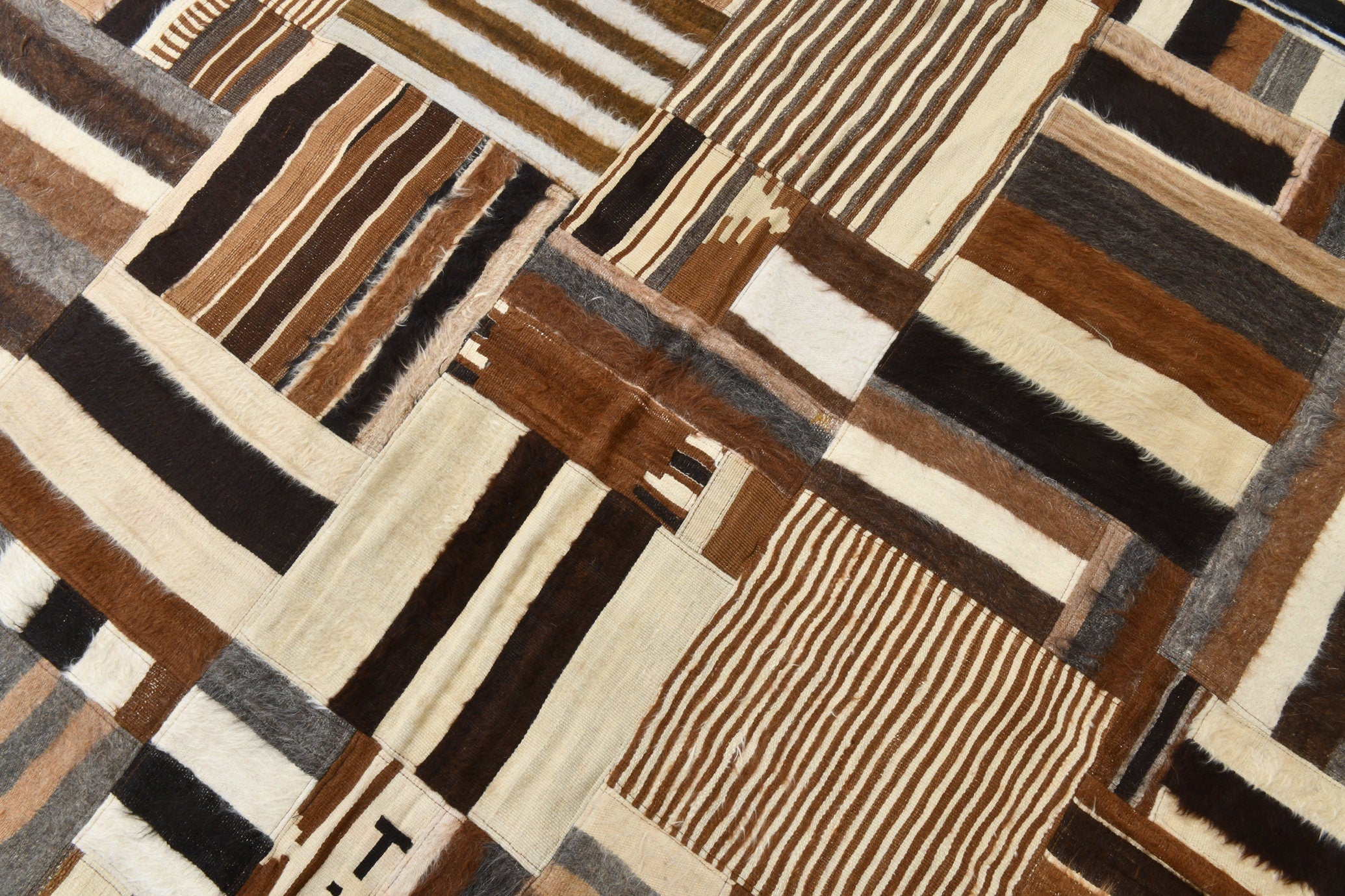 Vintage Kilim Angora Wool 6’8’’ x 8’4’’ ft
