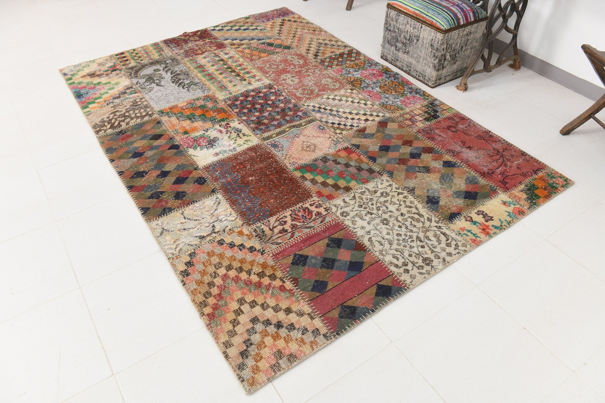Vintage Patchwork Rug 5'7" x 8'1" ft