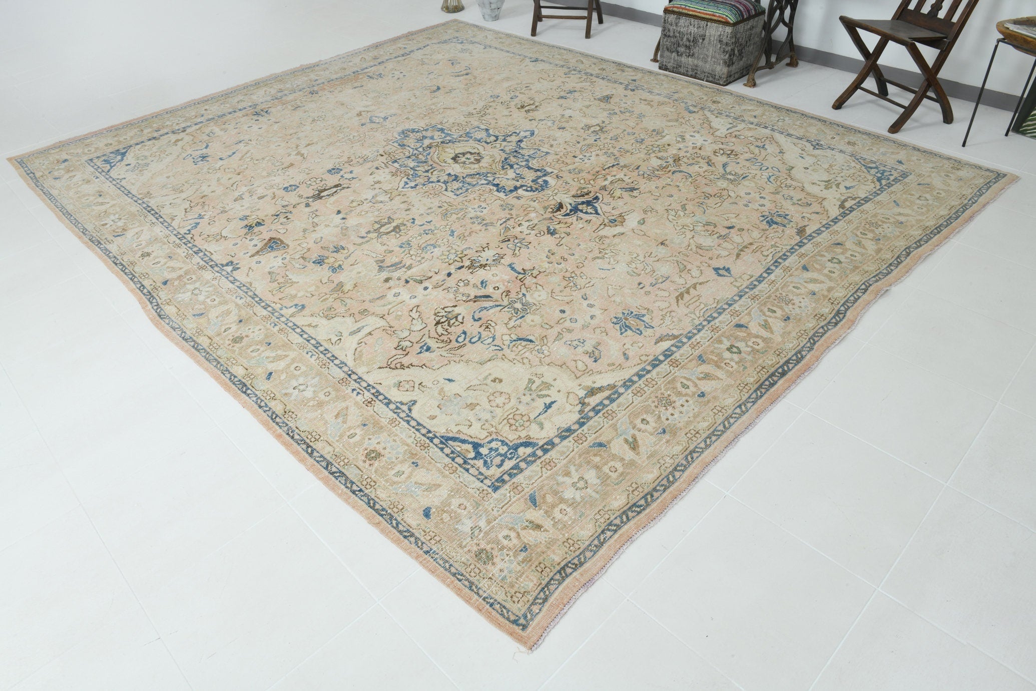 Vintage Persian Style Rug 10’4’’ x 12’6’’ ft