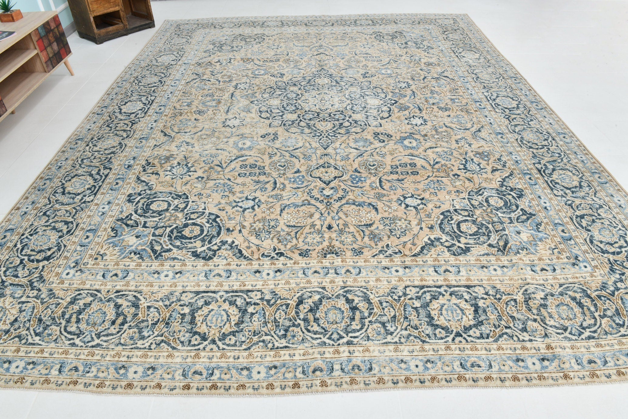 Vintage Persian Style Rug 10’7’’ x 13’7’’