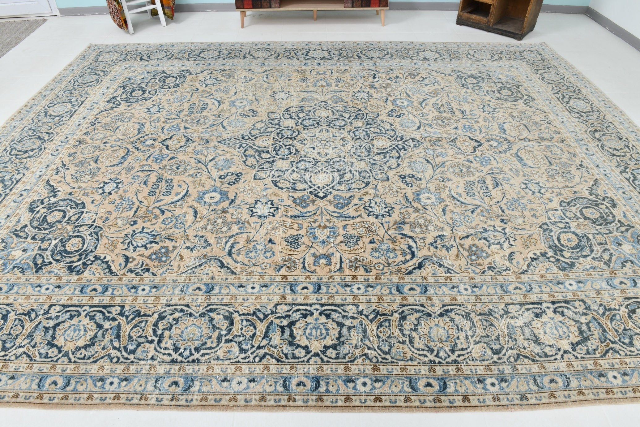 Vintage Persian Style Rug 10’7’’ x 13’7’’
