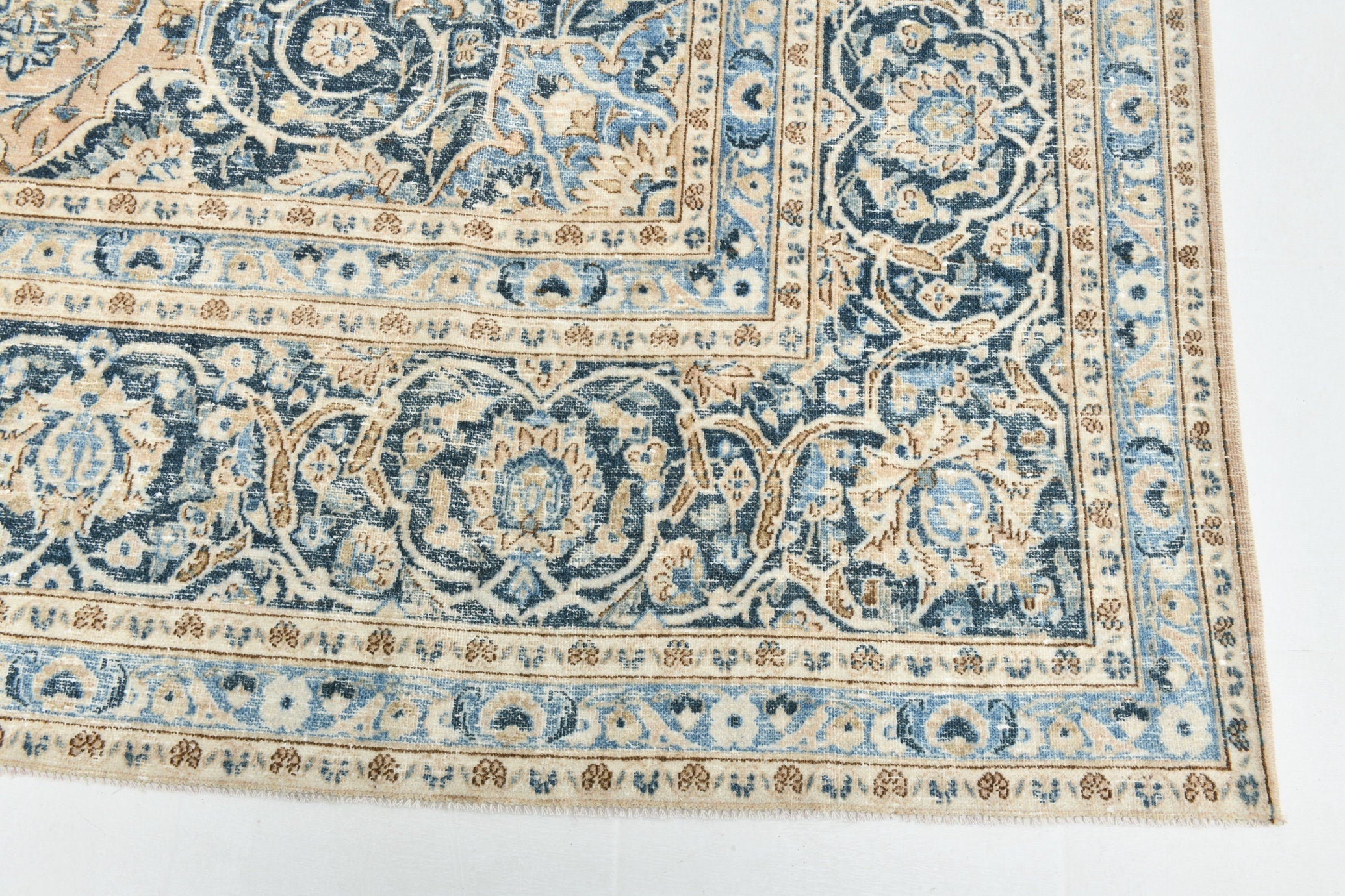 Vintage Persian Style Rug 10’7’’ x 13’7’’