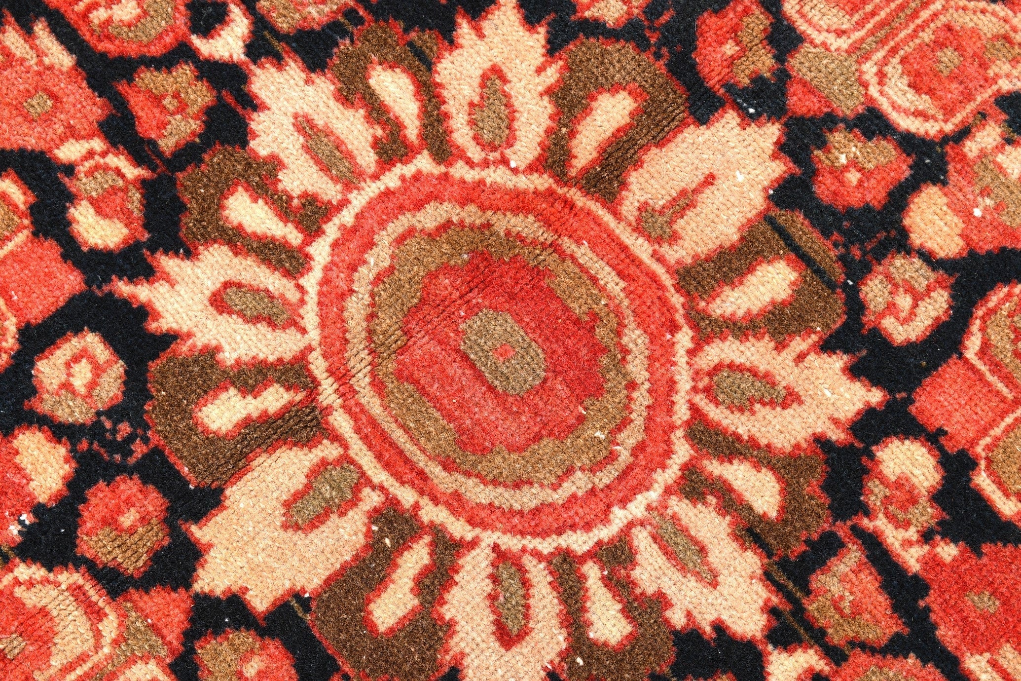 Vintage Persian Style Rug 7’0’’ x 9’7’’ ft