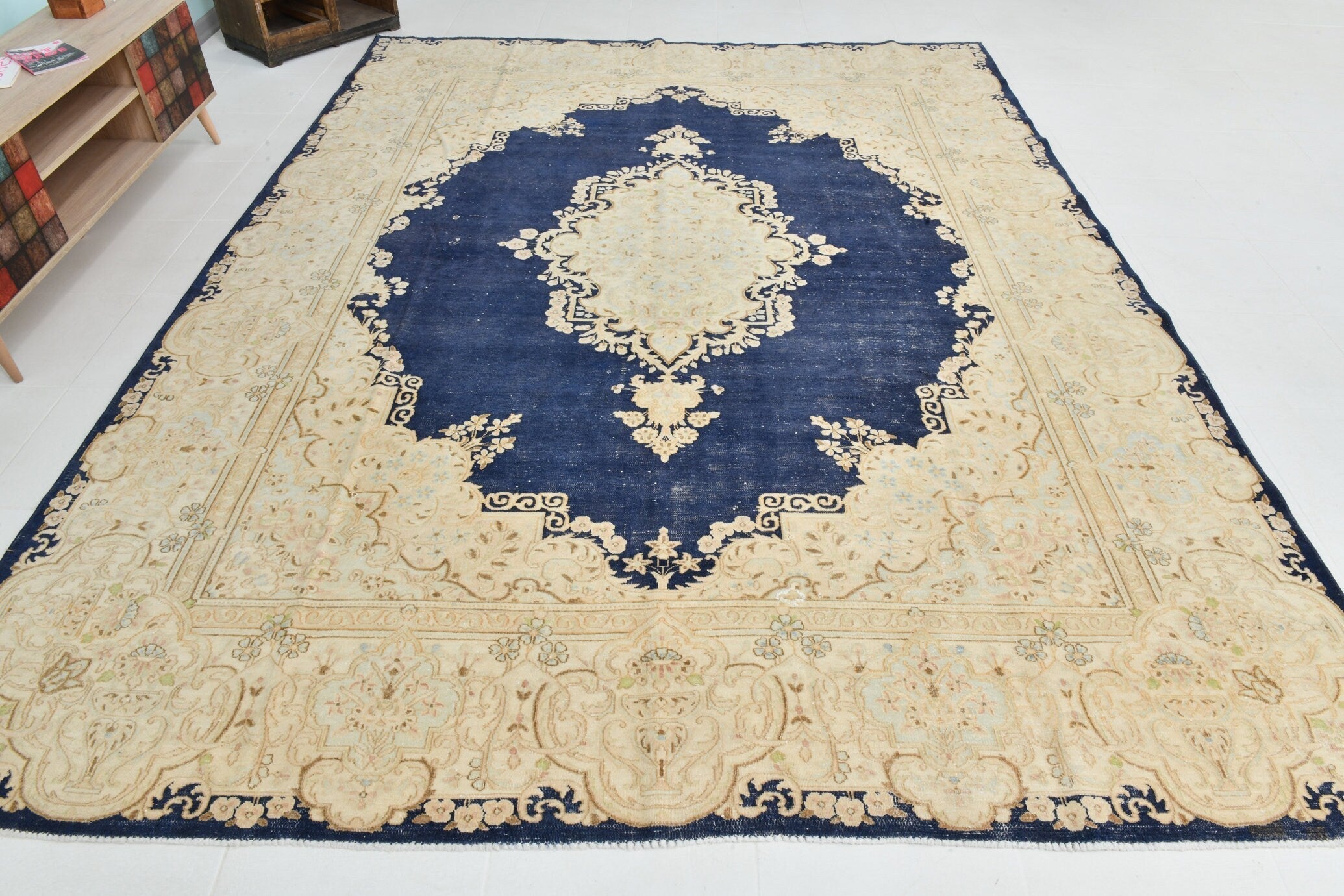 Vintage Persian Style Rug 8’10’’ x 11’6’’