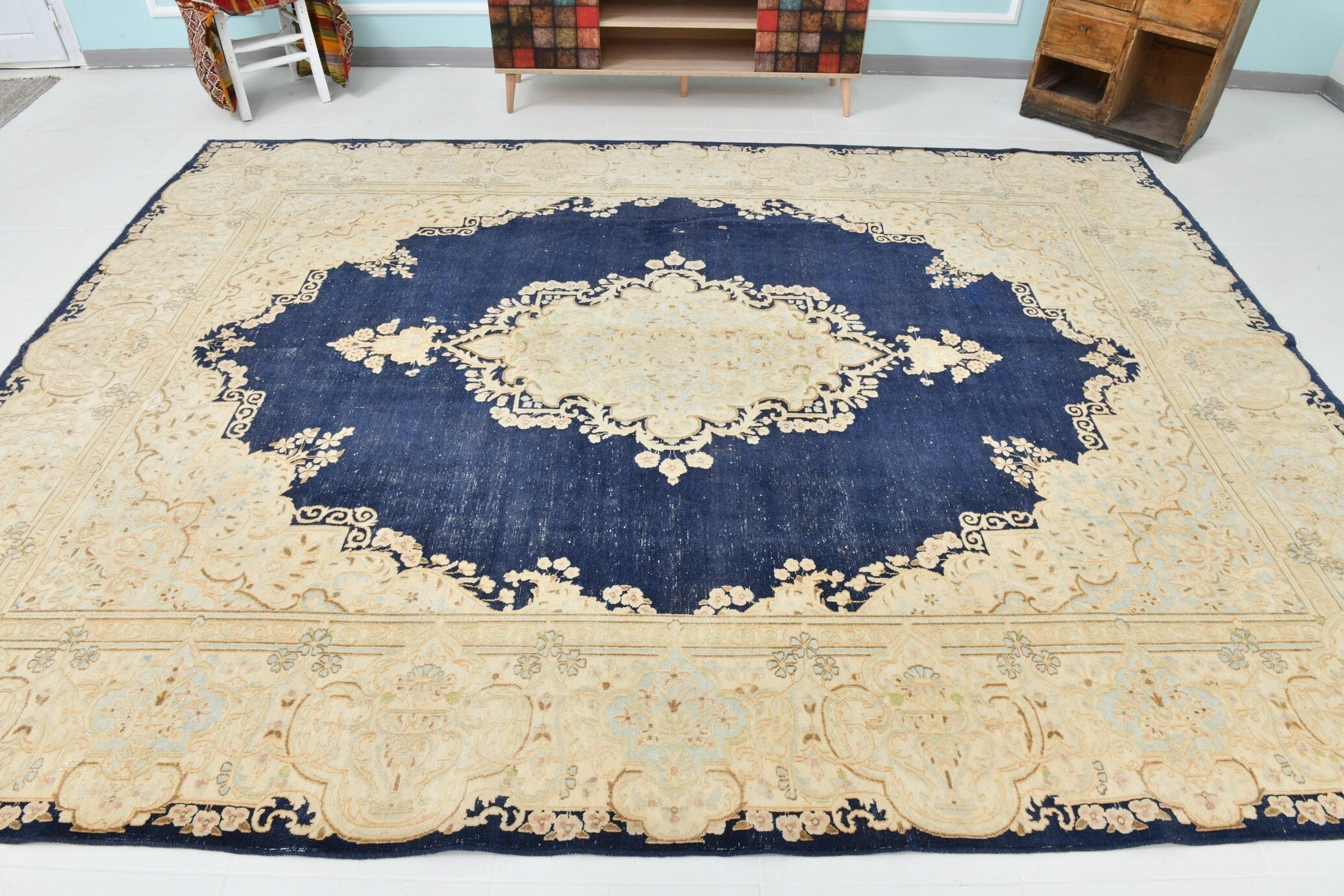 Vintage Persian Style Rug 8’10’’ x 11’6’’