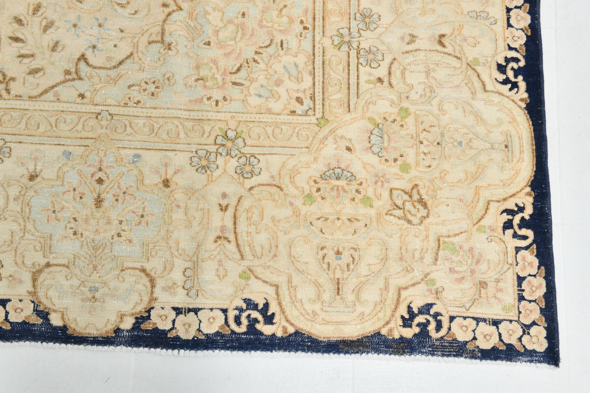 Vintage Persian Style Rug 8’10’’ x 11’6’’