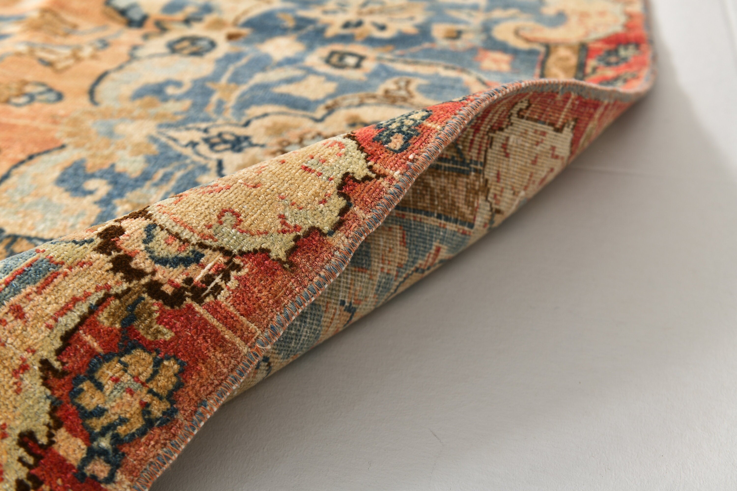 Vintage Persian Style Rug 8’2’’ x 11’3’’ ft
