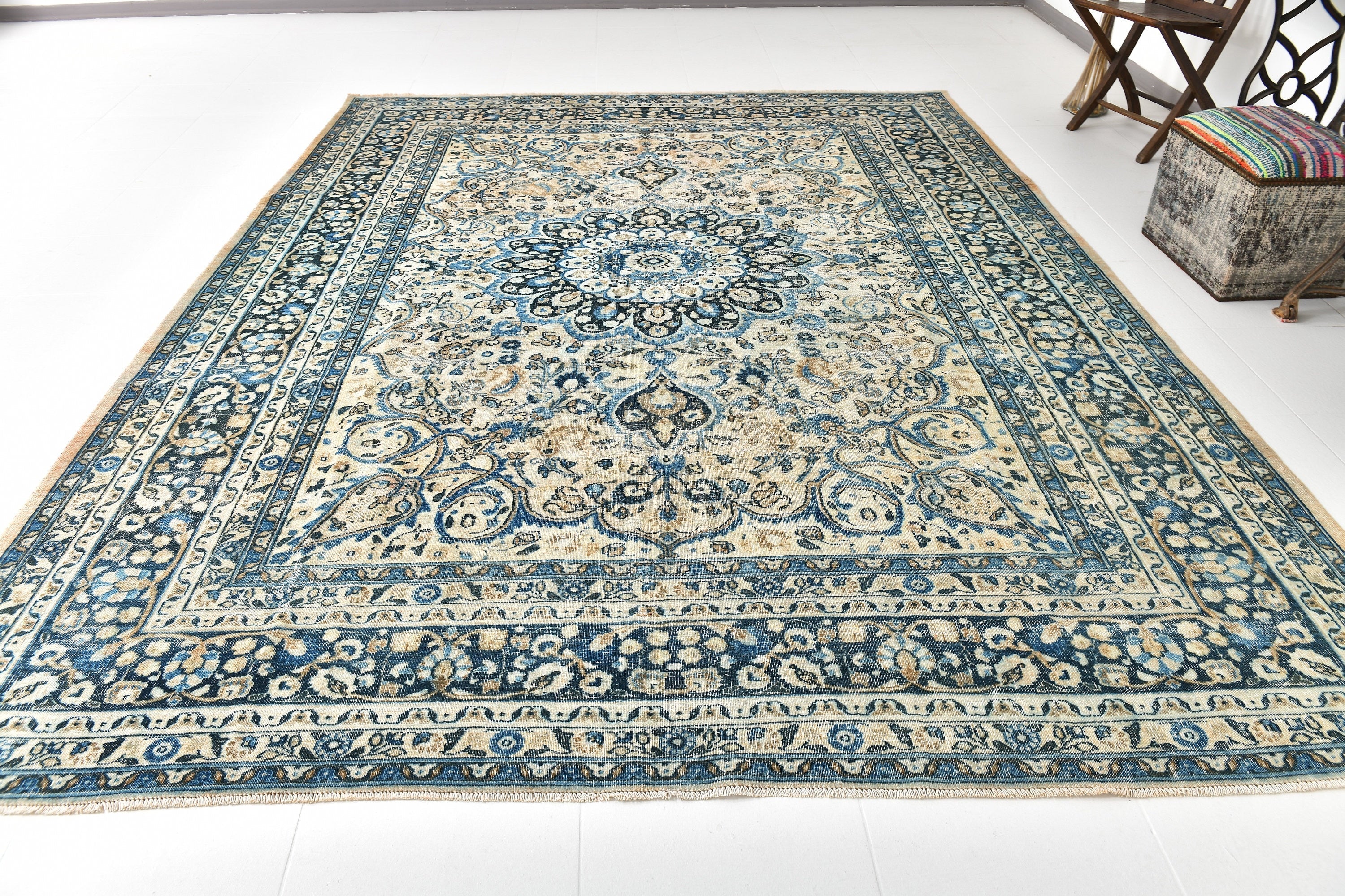Vintage Persian Style Rug 8’6’’ x 11’3’’ ft