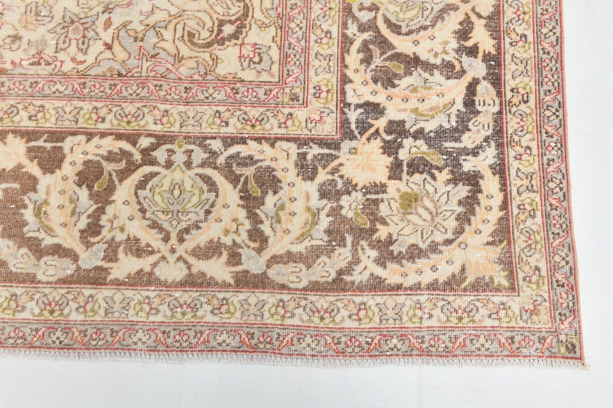 Vintage Persian Style Rug 9’5’’ x 12’10’’ Brown Red
