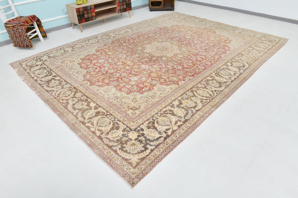 Vintage Persian Style Rug 9’5’’ x 12’10’’ Brown Red