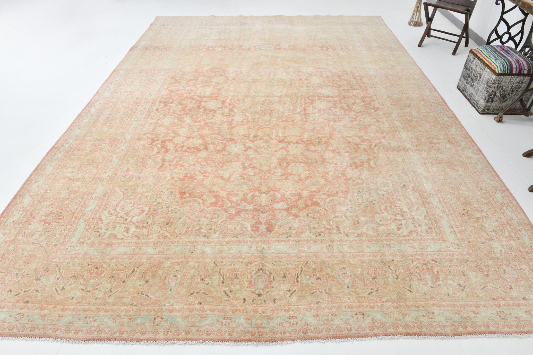 Vintage Persian Style Rug 9’7’’ x 13’10’’ ft