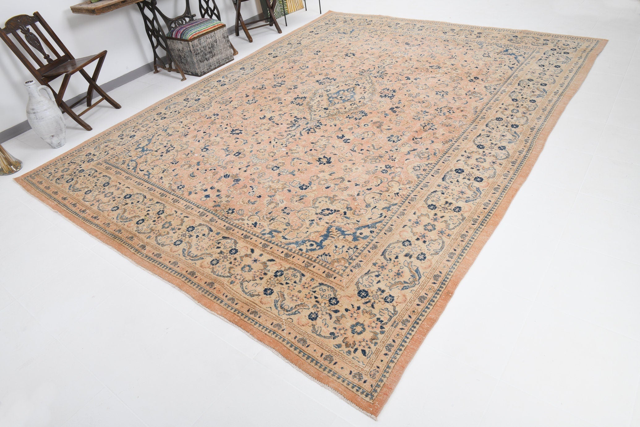 Vintage Persian Style Rug 9’8’’ x 12’10’’ ft