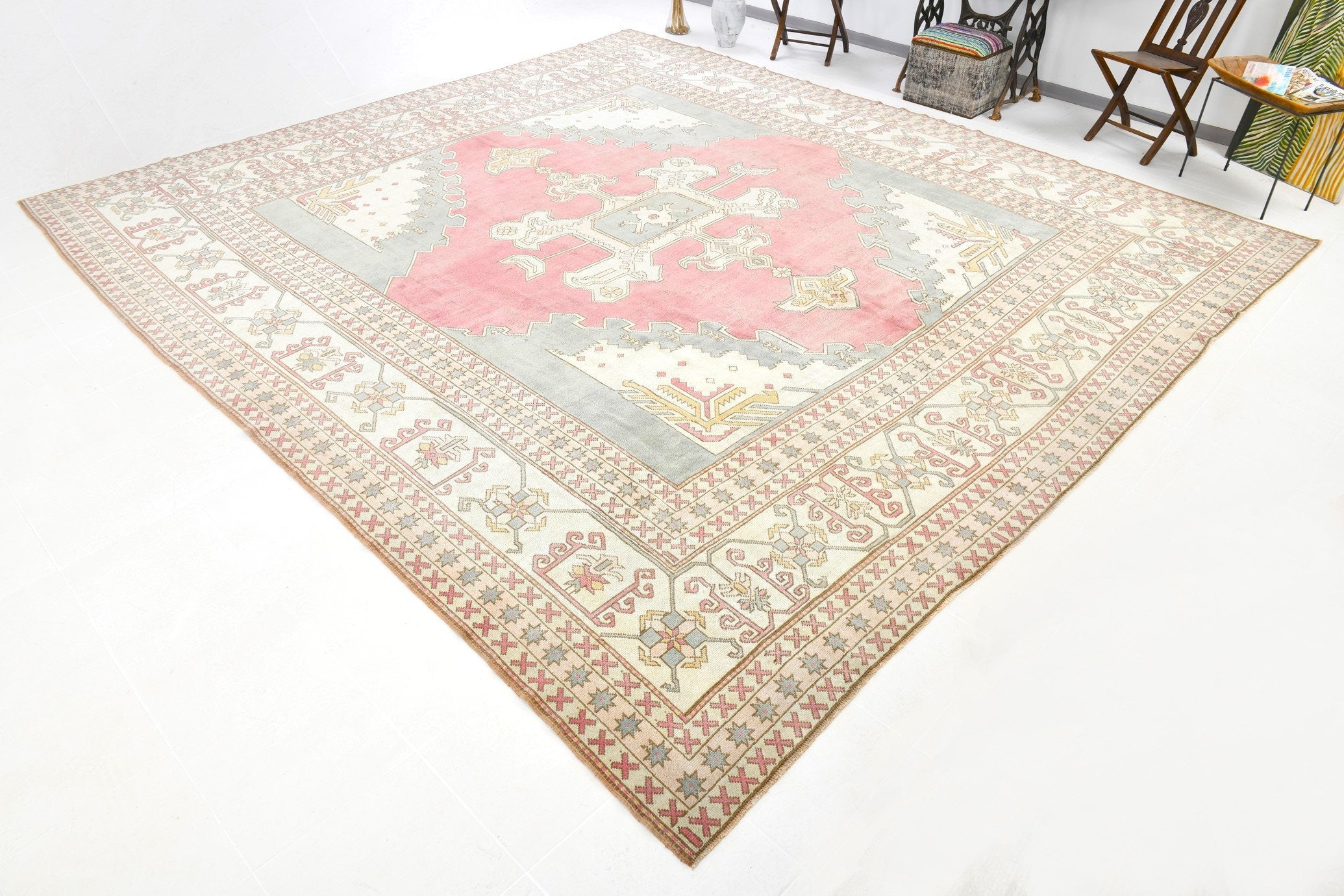 Vintage Rug Kars 13'3" x 14'10" ft