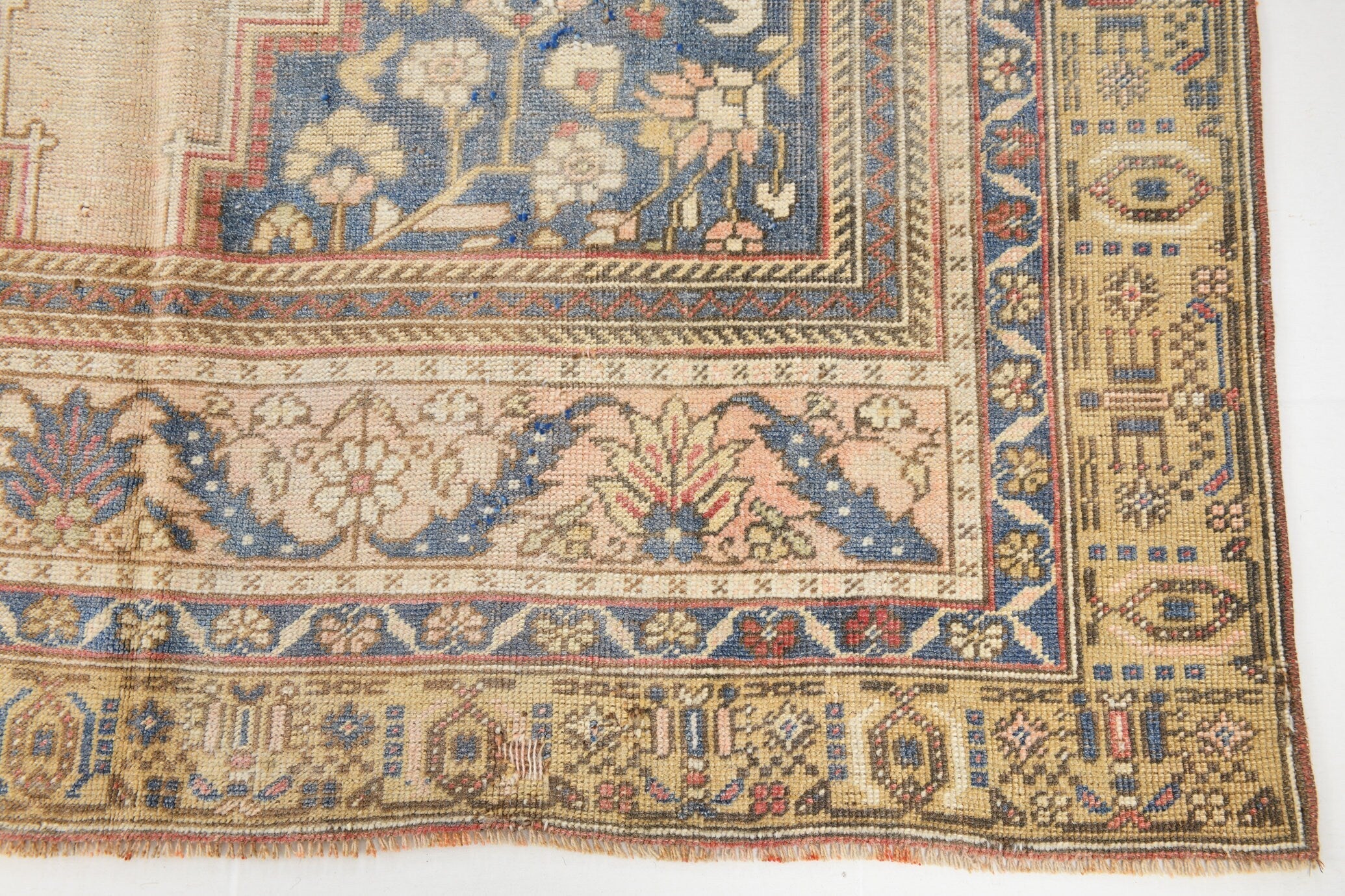 Vintage Rug Kars 4’11’’ x 8’8’’ ft