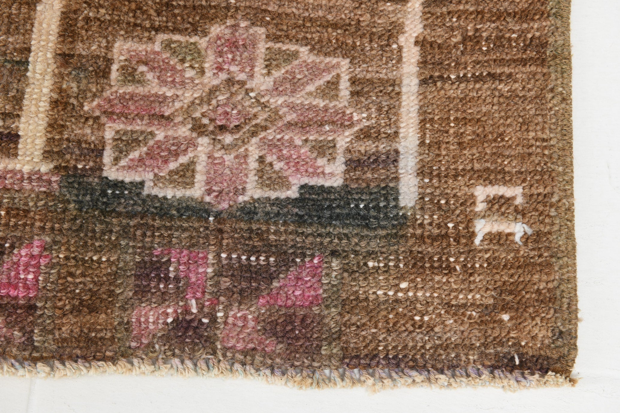Vintage Rug Kars 6’7’’ x 10’10’’ ft