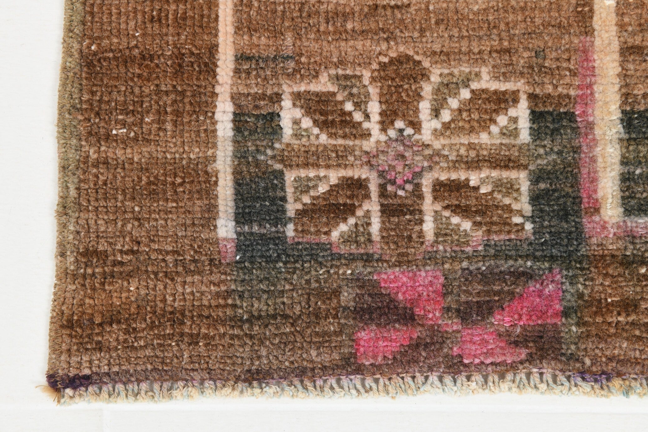 Vintage Rug Kars 6’7’’ x 10’10’’ ft