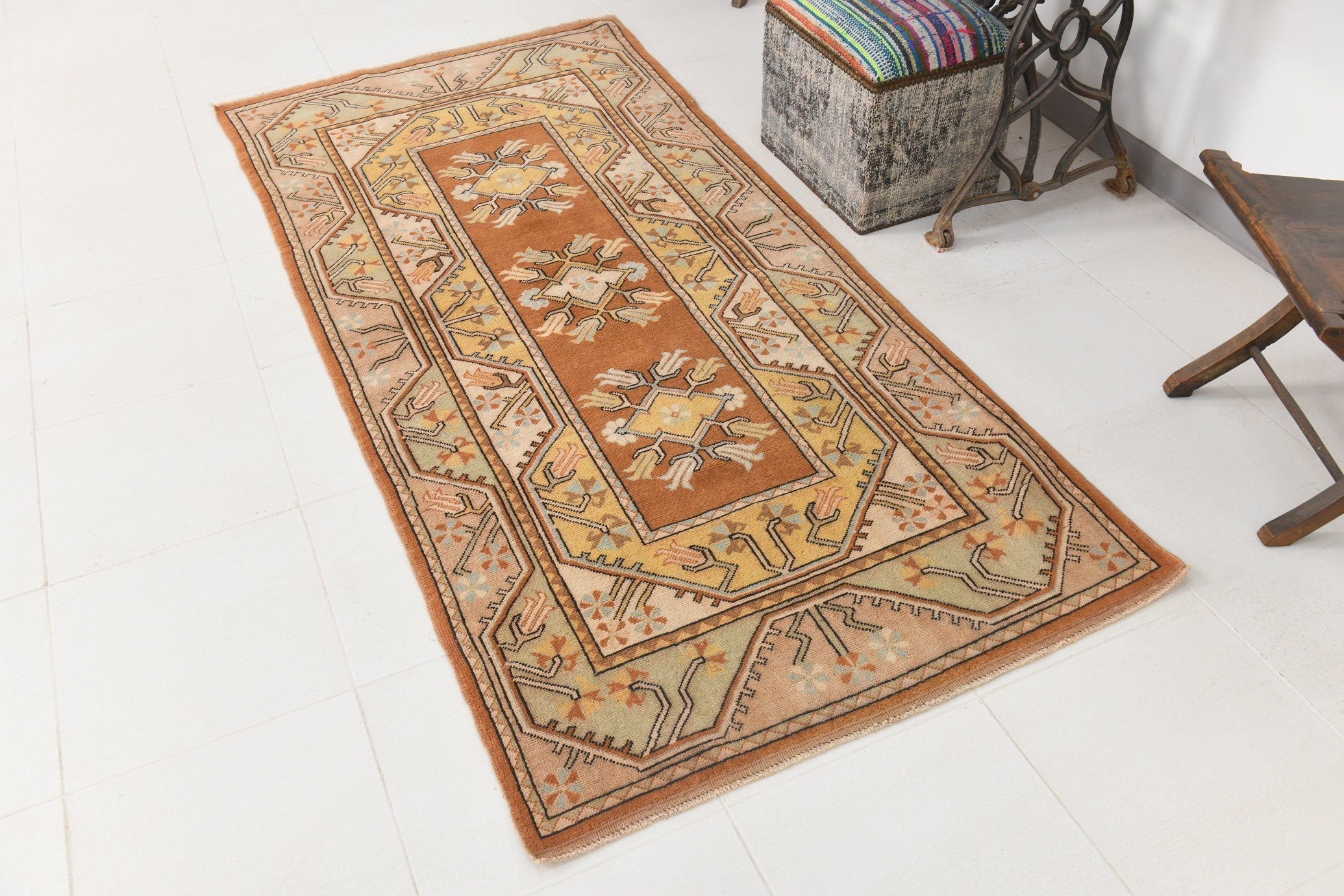 Vintage Rug Milas 3’7’’ x 7’9’’ ft