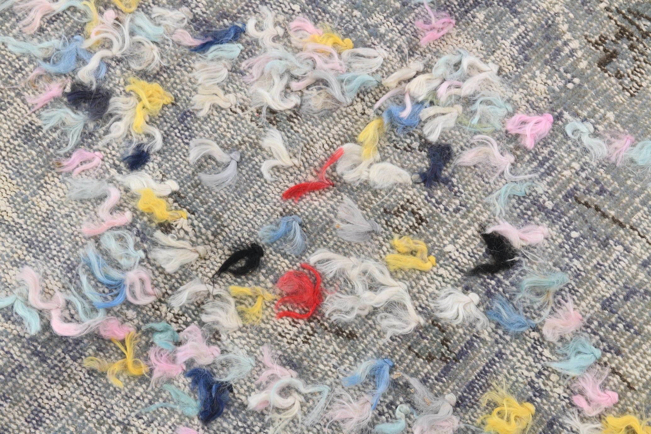 Vintage Rug Pompom 5'1" x 8'3" ft