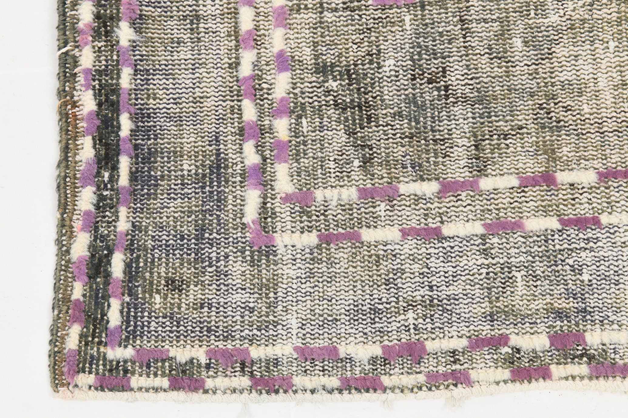 Vintage Rug Pompom 5'9" x 8'9" ft