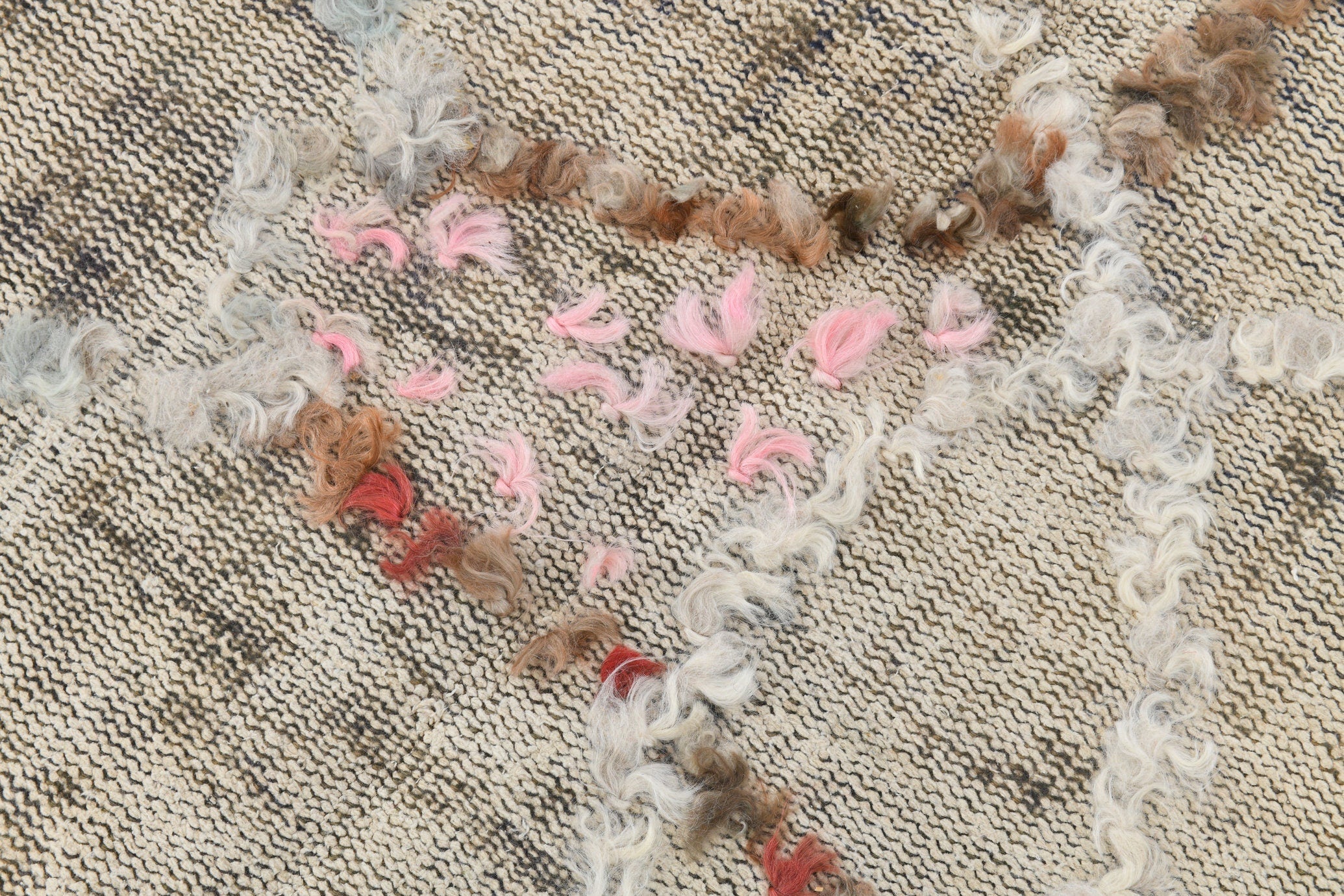 Vintage Rug Pompom 6'1" x 9'5" ft