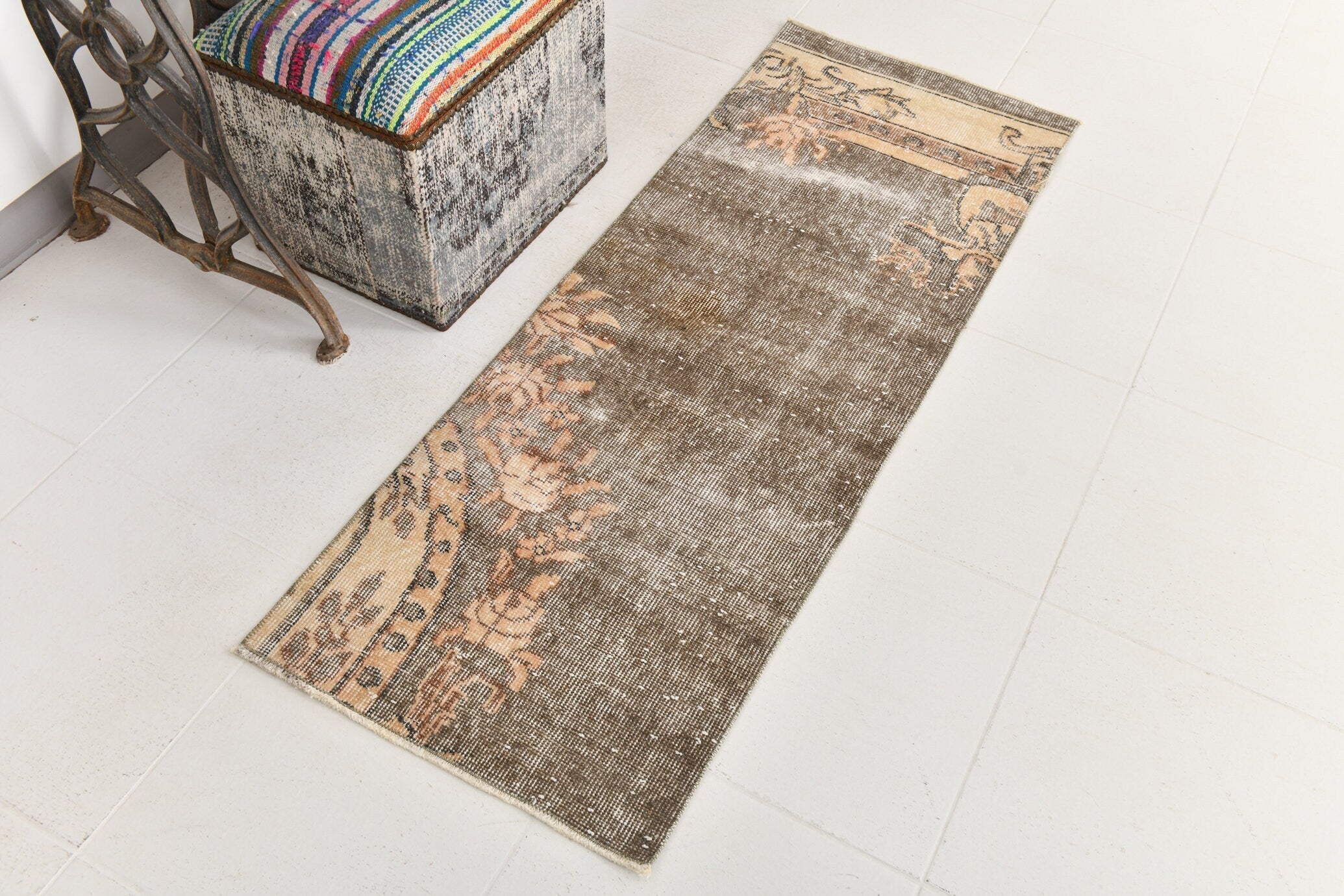 Vintage Runner Rug 1’10’’ x 4’11’’ ft