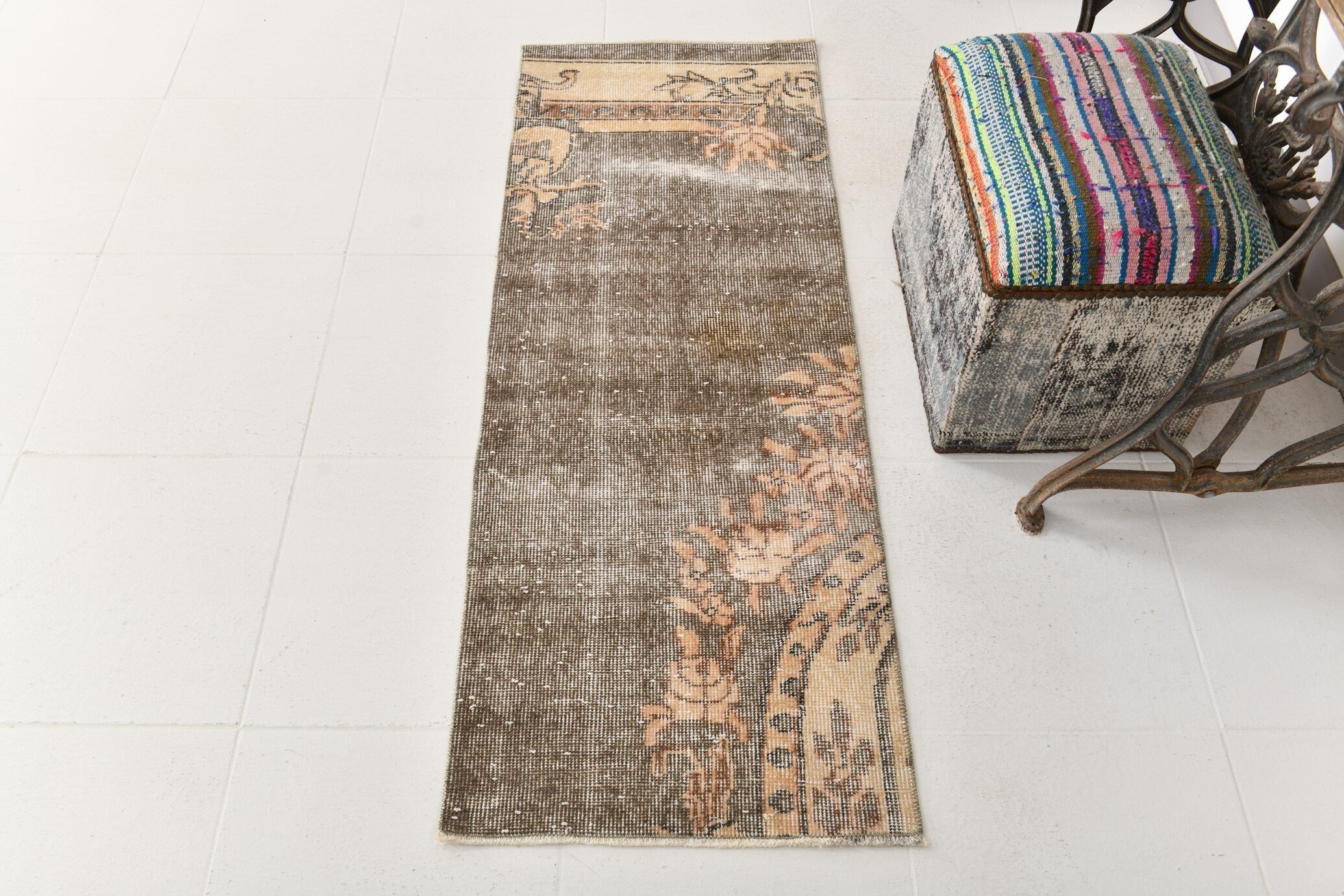 Vintage Runner Rug 1’10’’ x 4’11’’ ft