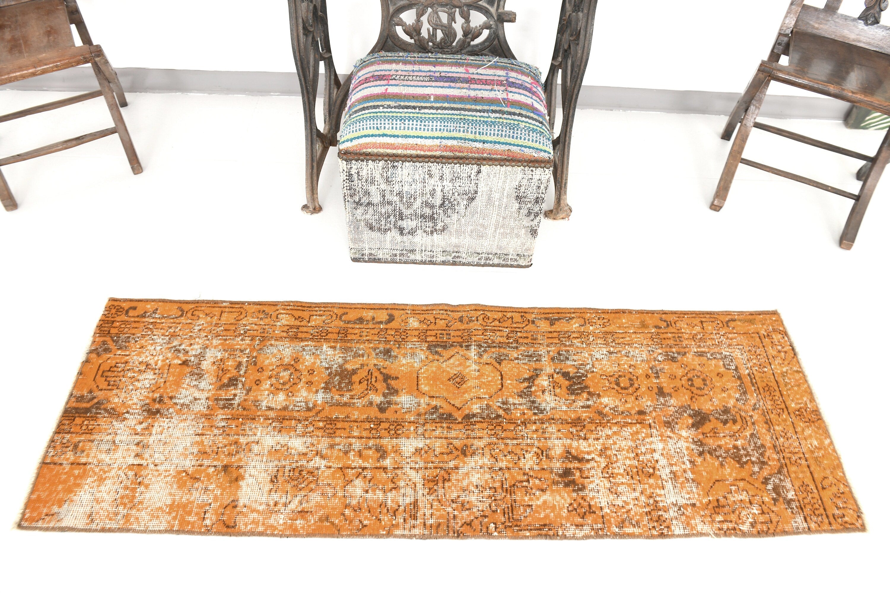 Vintage Runner Rug 1'10" x 5'5" ft