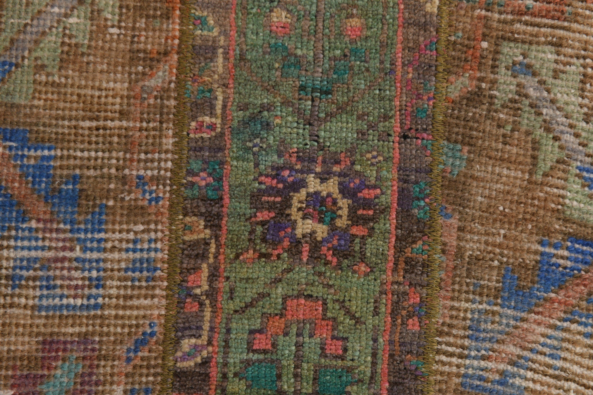 Vintage Runner Rug 1’10’’ x 6’10’’ ft
