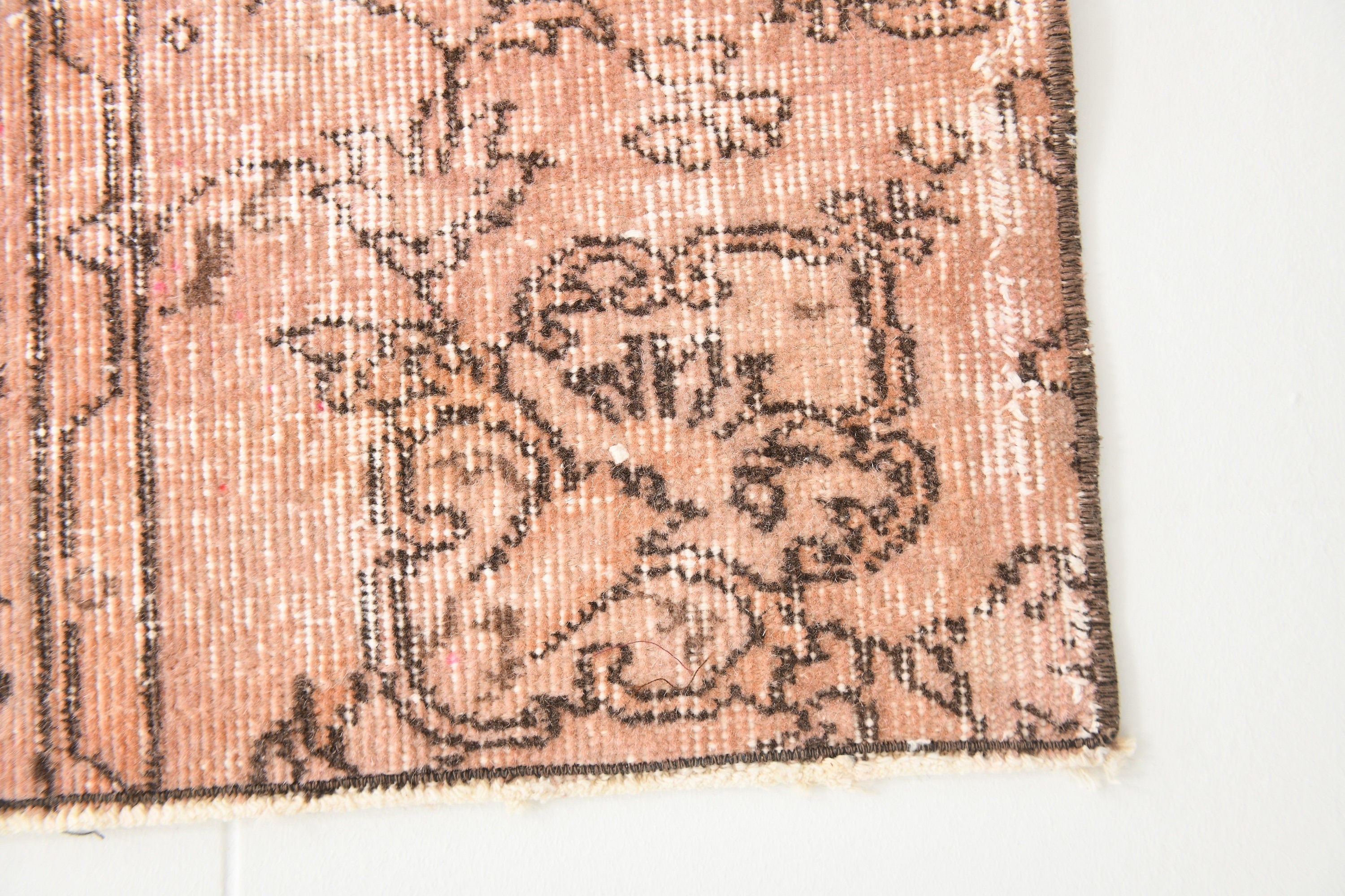 Vintage Runner Rug 1’10’’ x 7’5’’ ft