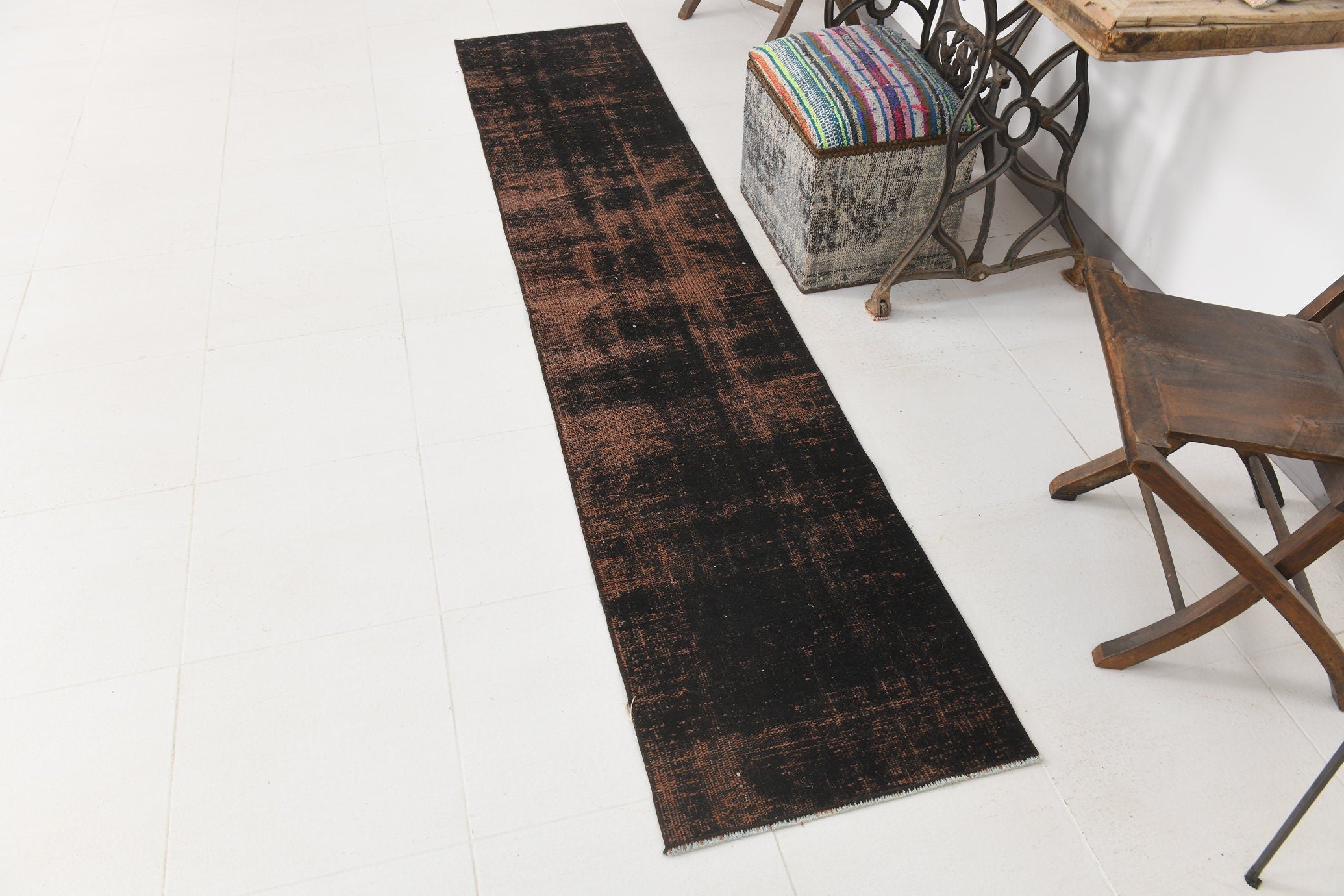 Vintage Runner Rug 1’10’’ x 8’11’’ ft