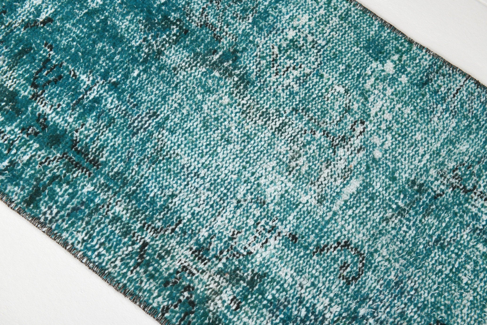 Vintage Runner Rug 1'6" x 7'5" ft