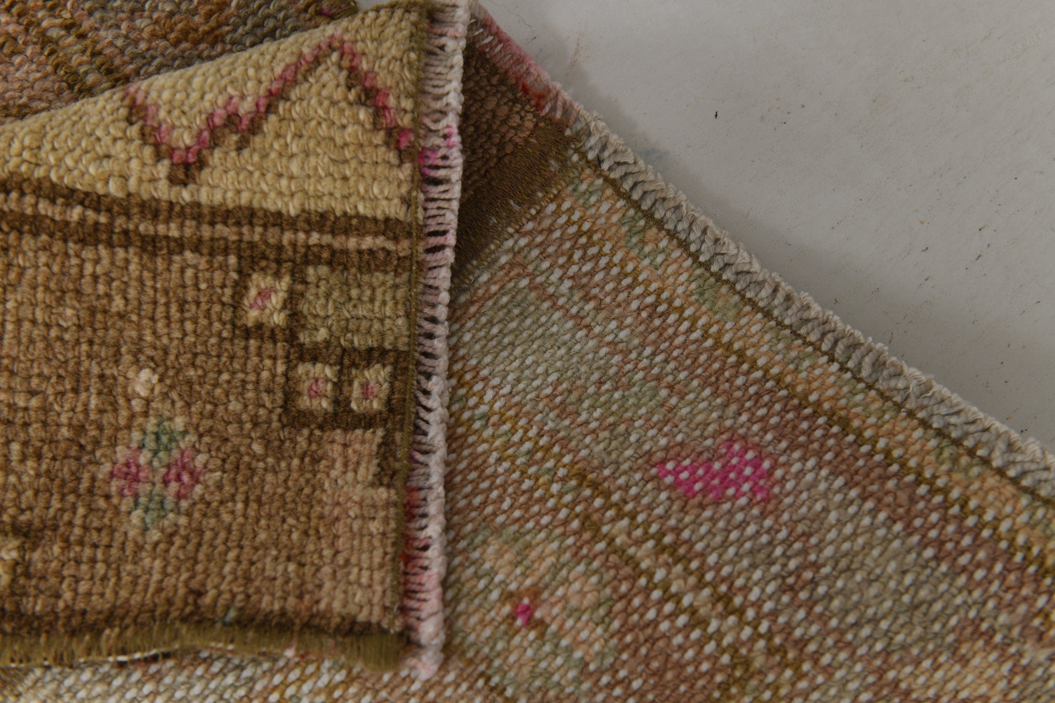 Vintage Runner Rug 1’8’’ x 5’10’’ ft