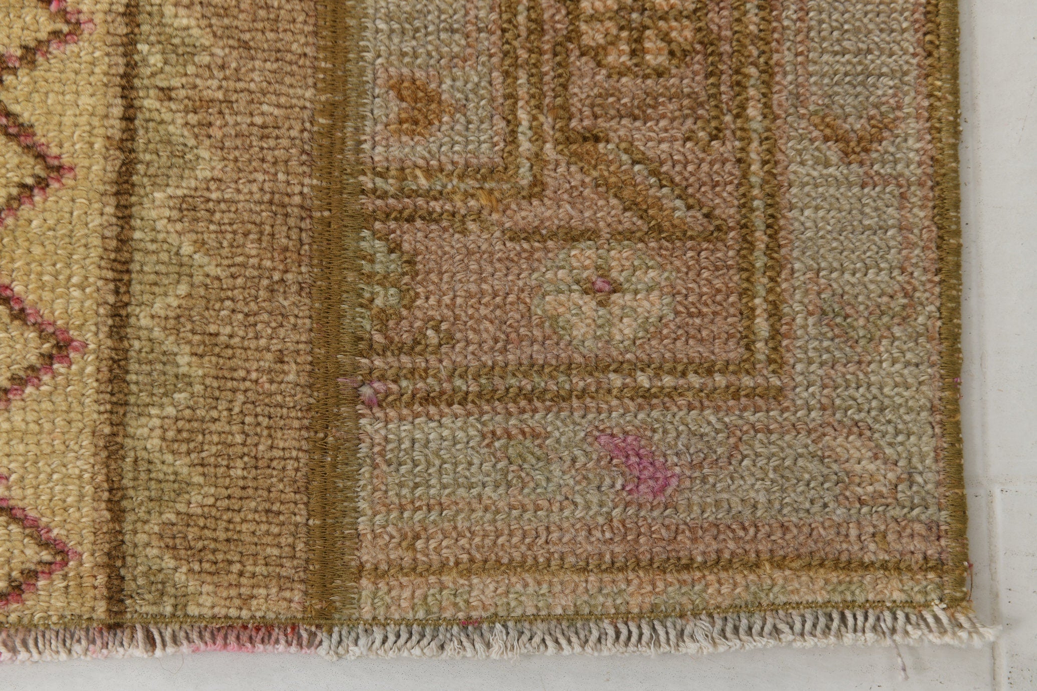 Vintage Runner Rug 1’8’’ x 5’10’’ ft