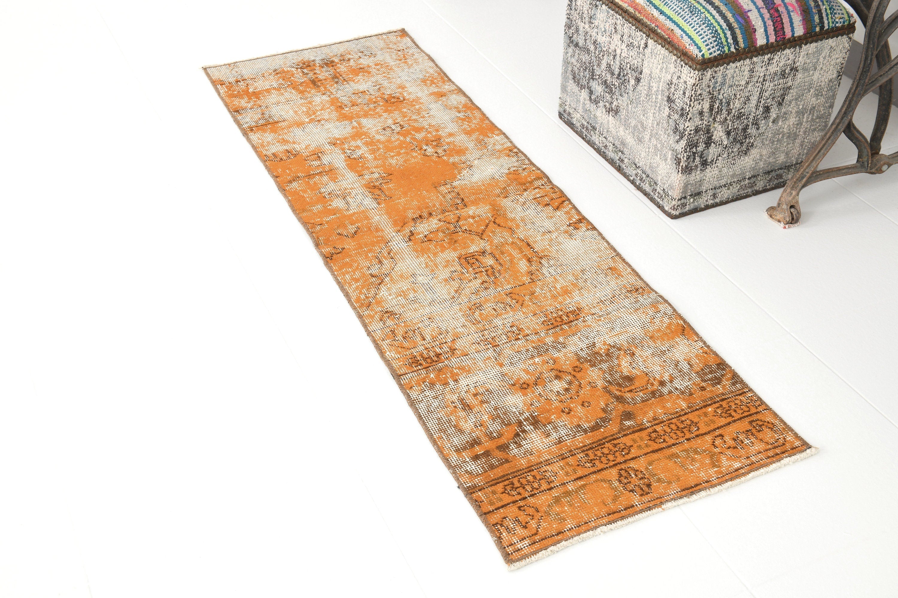 Vintage Runner Rug 1'9" x 5'5" ft