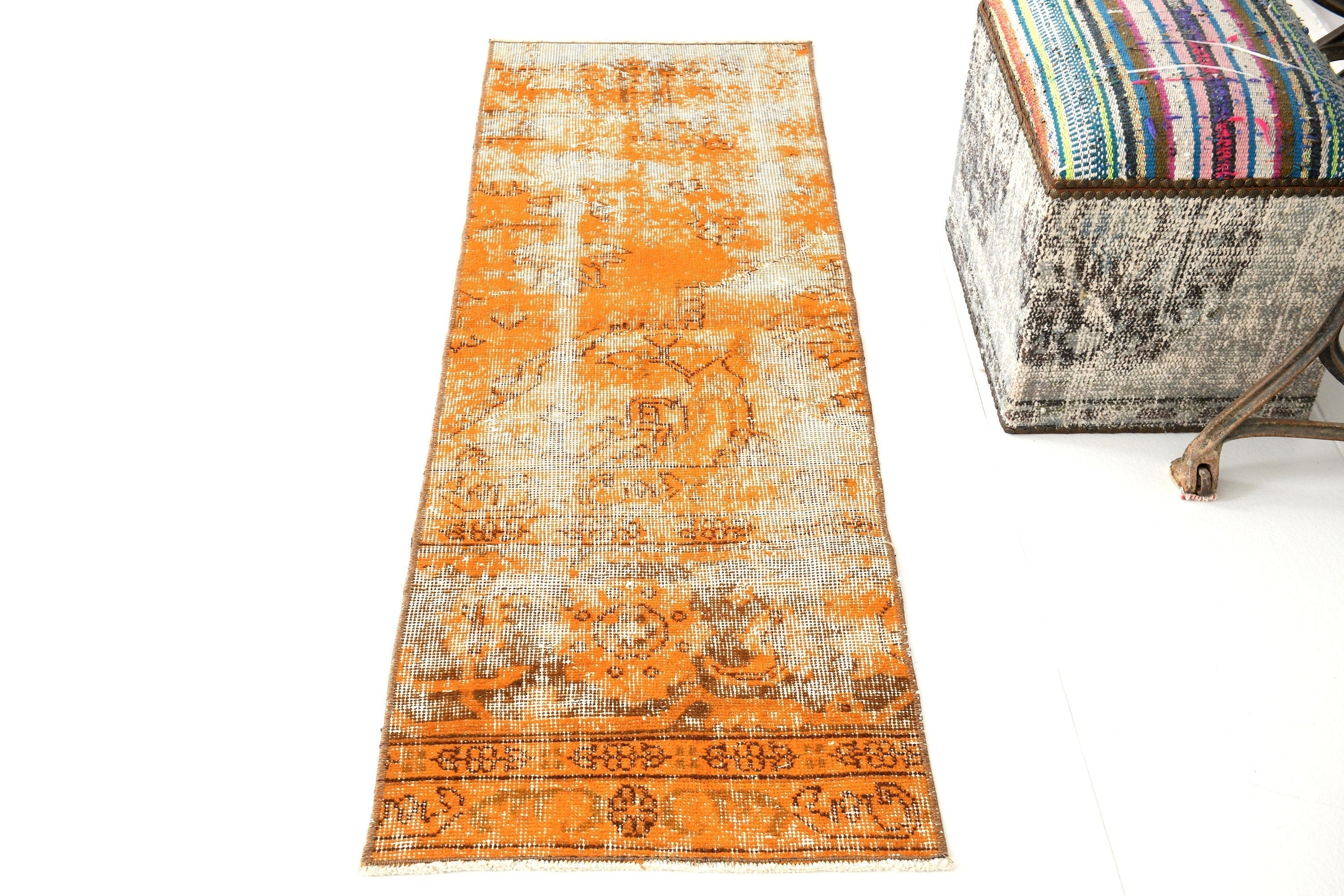Vintage Runner Rug 1'9" x 5'5" ft
